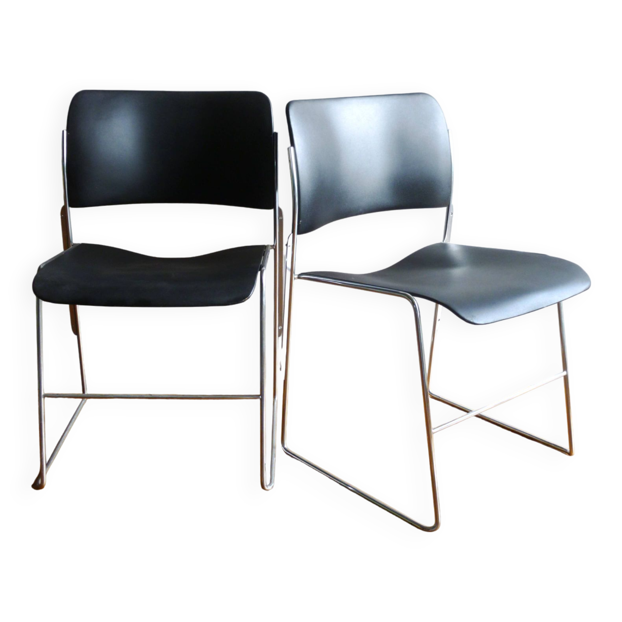 Pair of GF 40/4 chairs, design David Rowland, 1970s