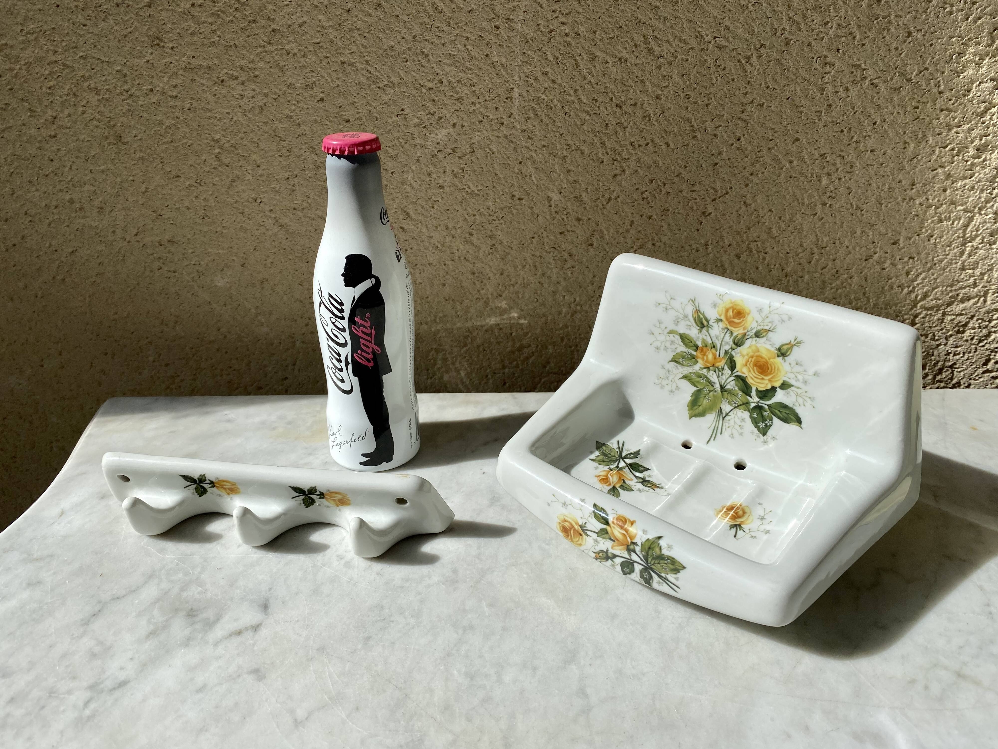 Soap holder and porcelain hook of Limoges Champs-Elysées vintage 60