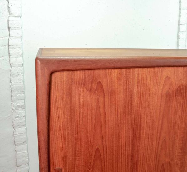 Buffet haut XL HP Hansen en teck au design scandinave, Danemark, années 60