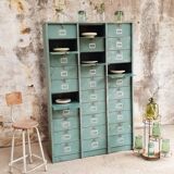 Strafor valve cabinet