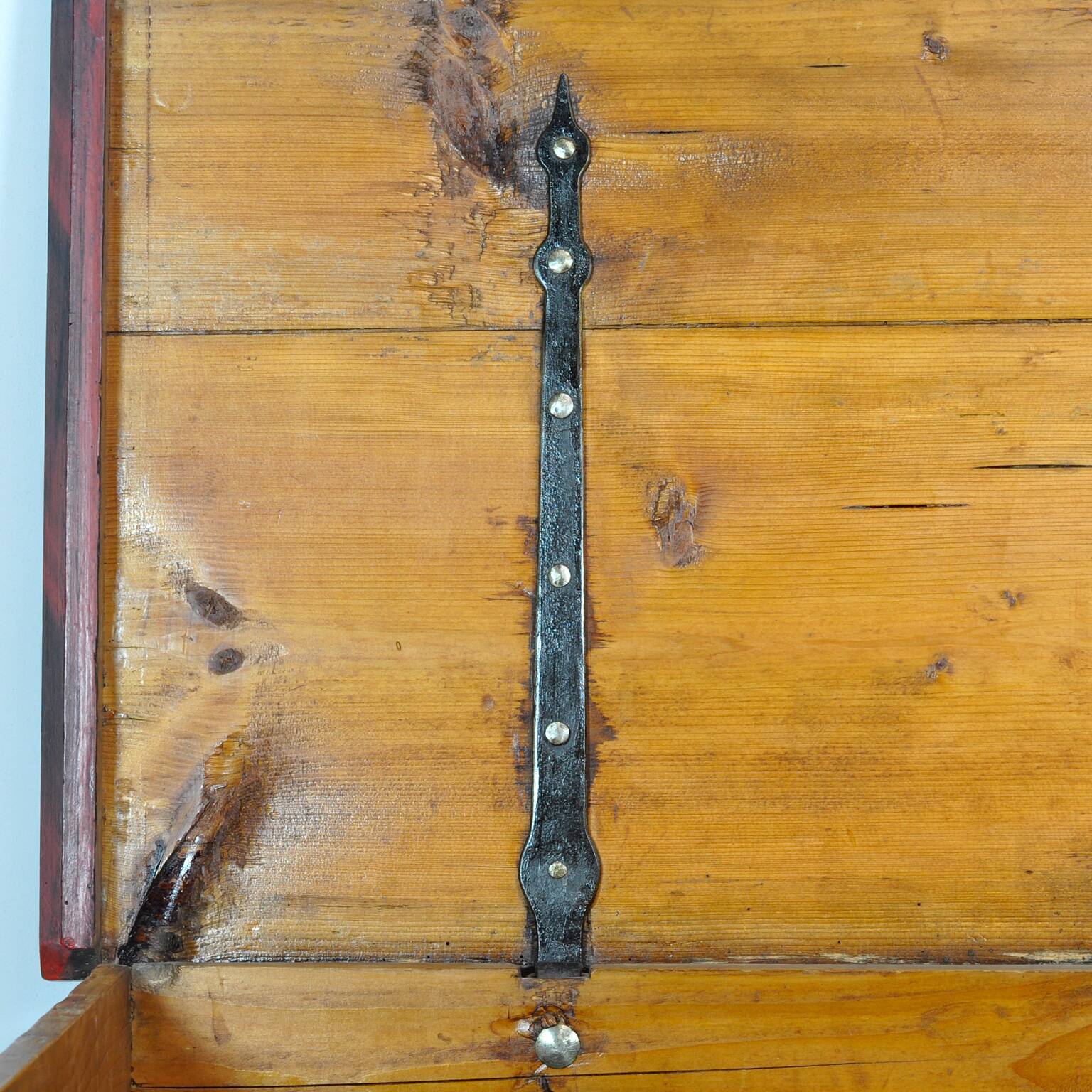 Folk-Art Bridal Chest, anno 1829