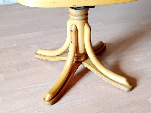 Fauteuil de bureau pivotant by ZPM Radomsko 1950 vintage