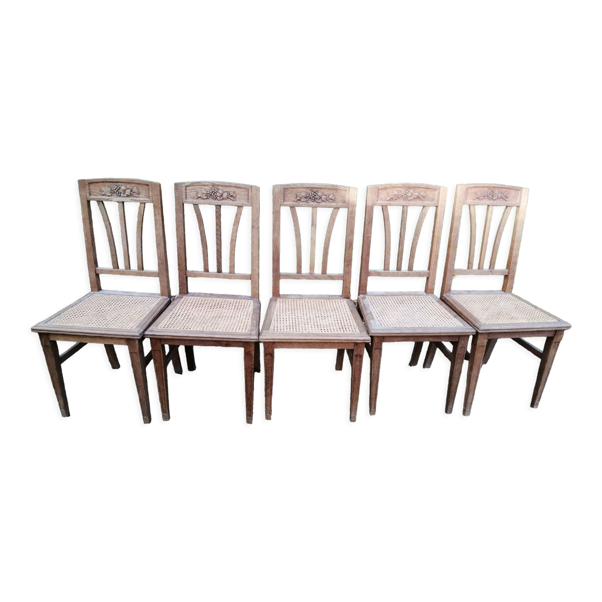 Fluted chairs