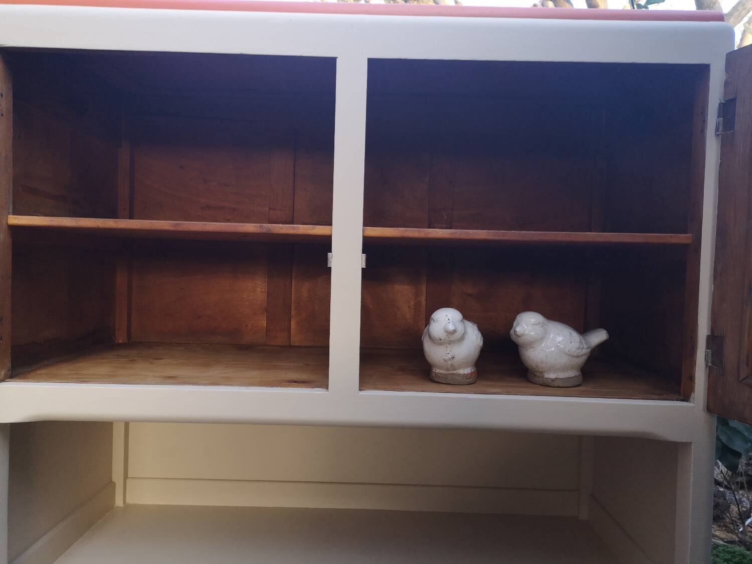 Mado solid wood furniture