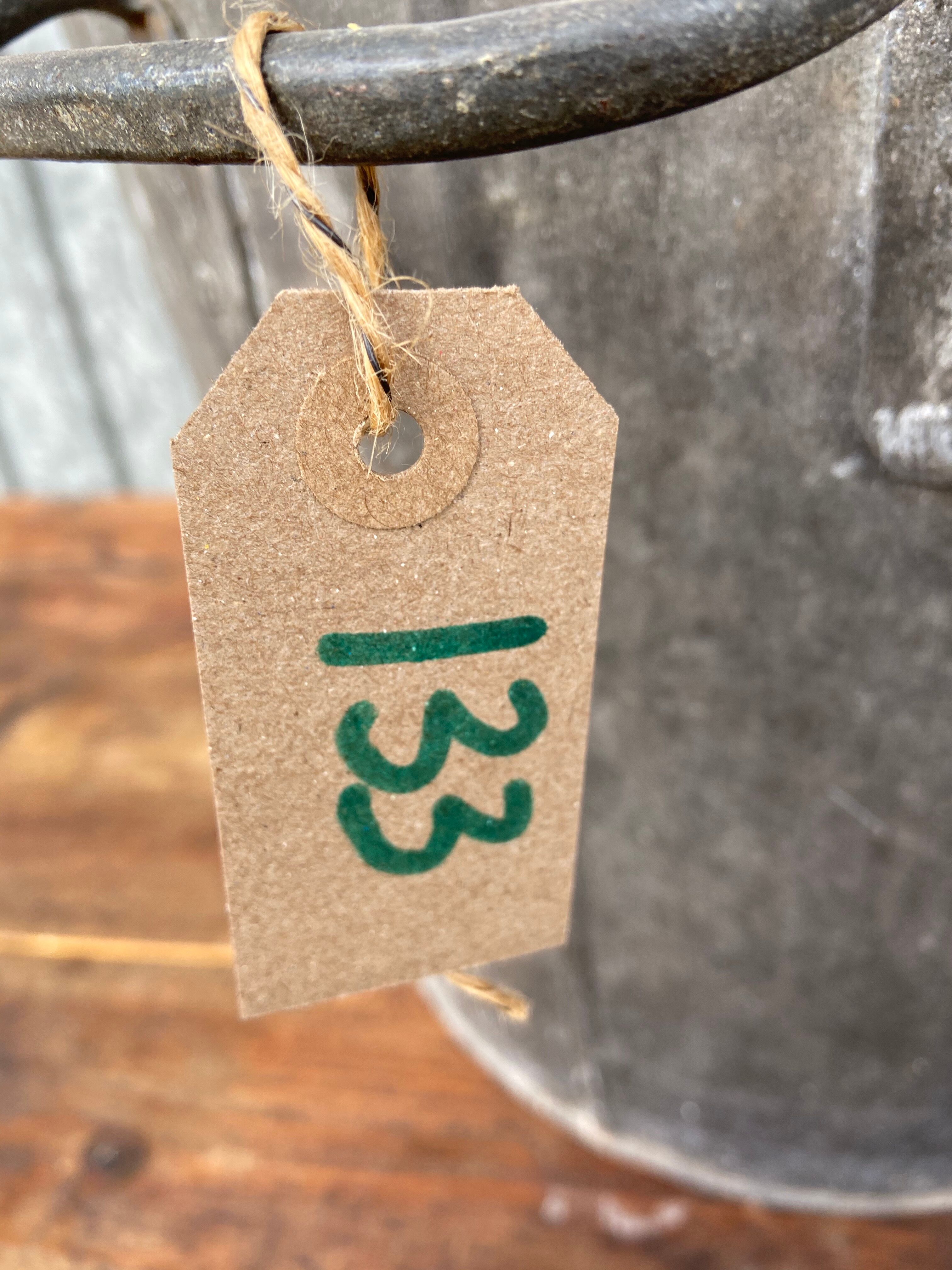 Ancient galvanized zinc laundry basin (133)