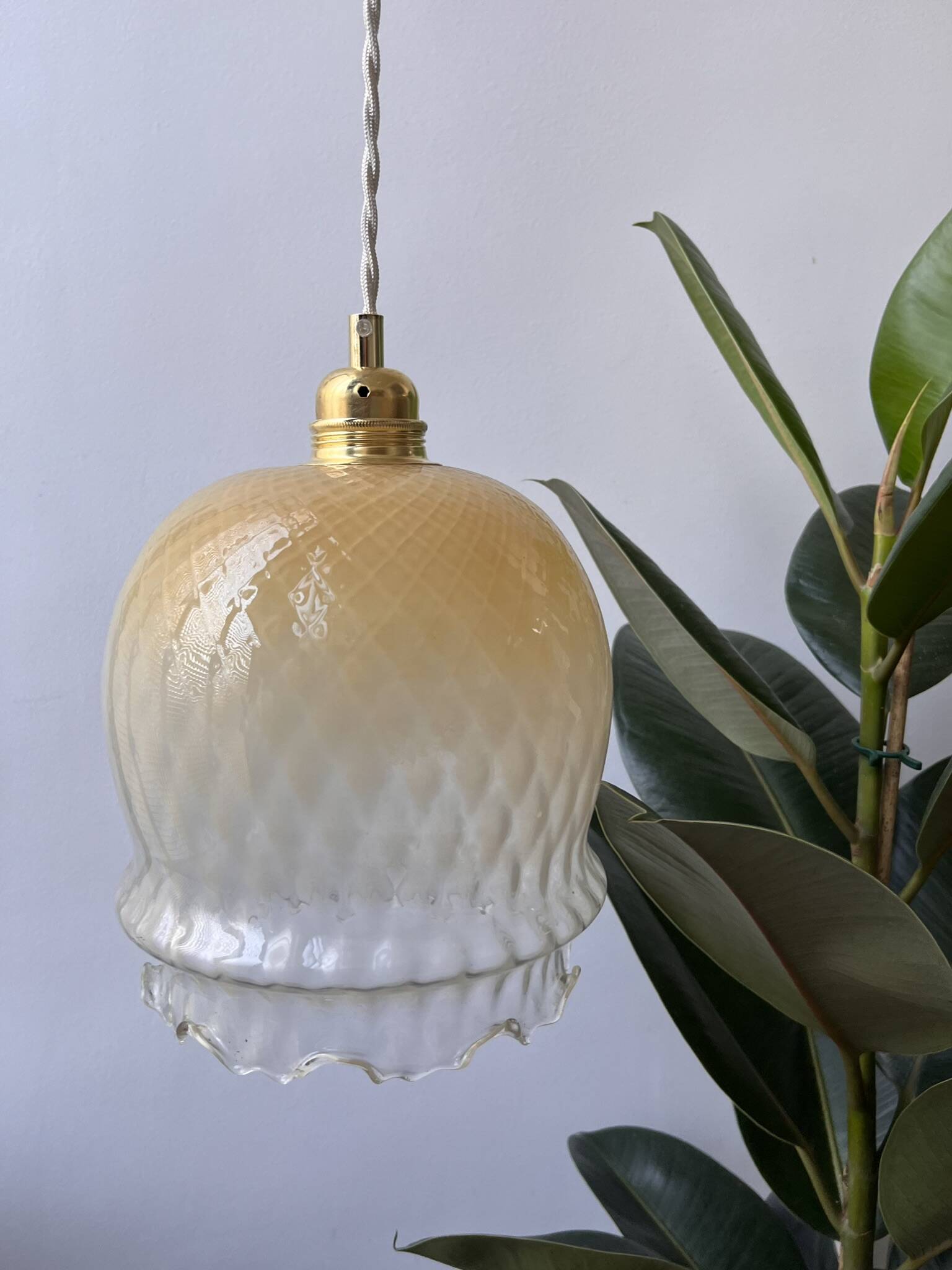 Large tropical style pineapple pendant light