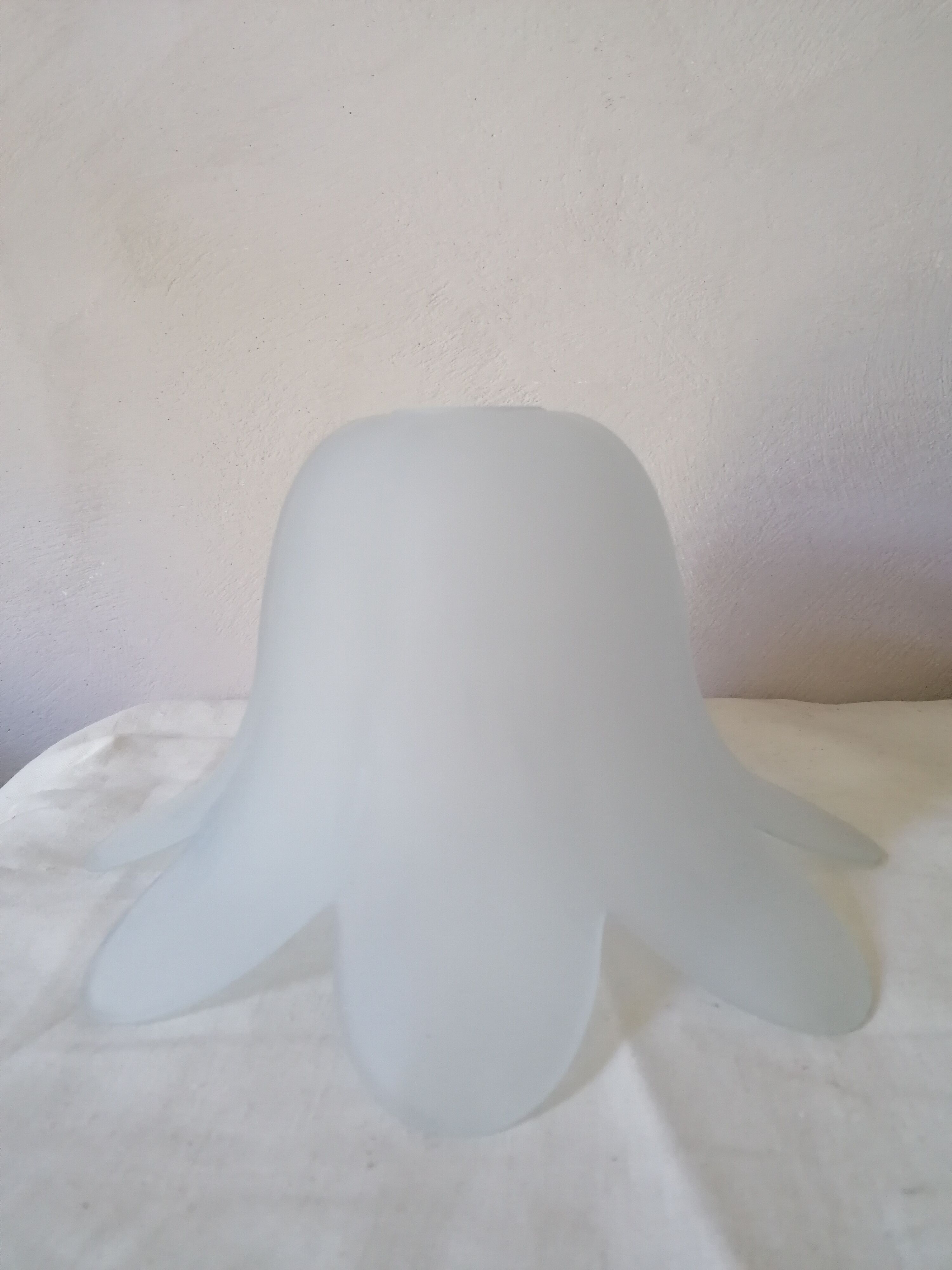 Depoli glass suspension