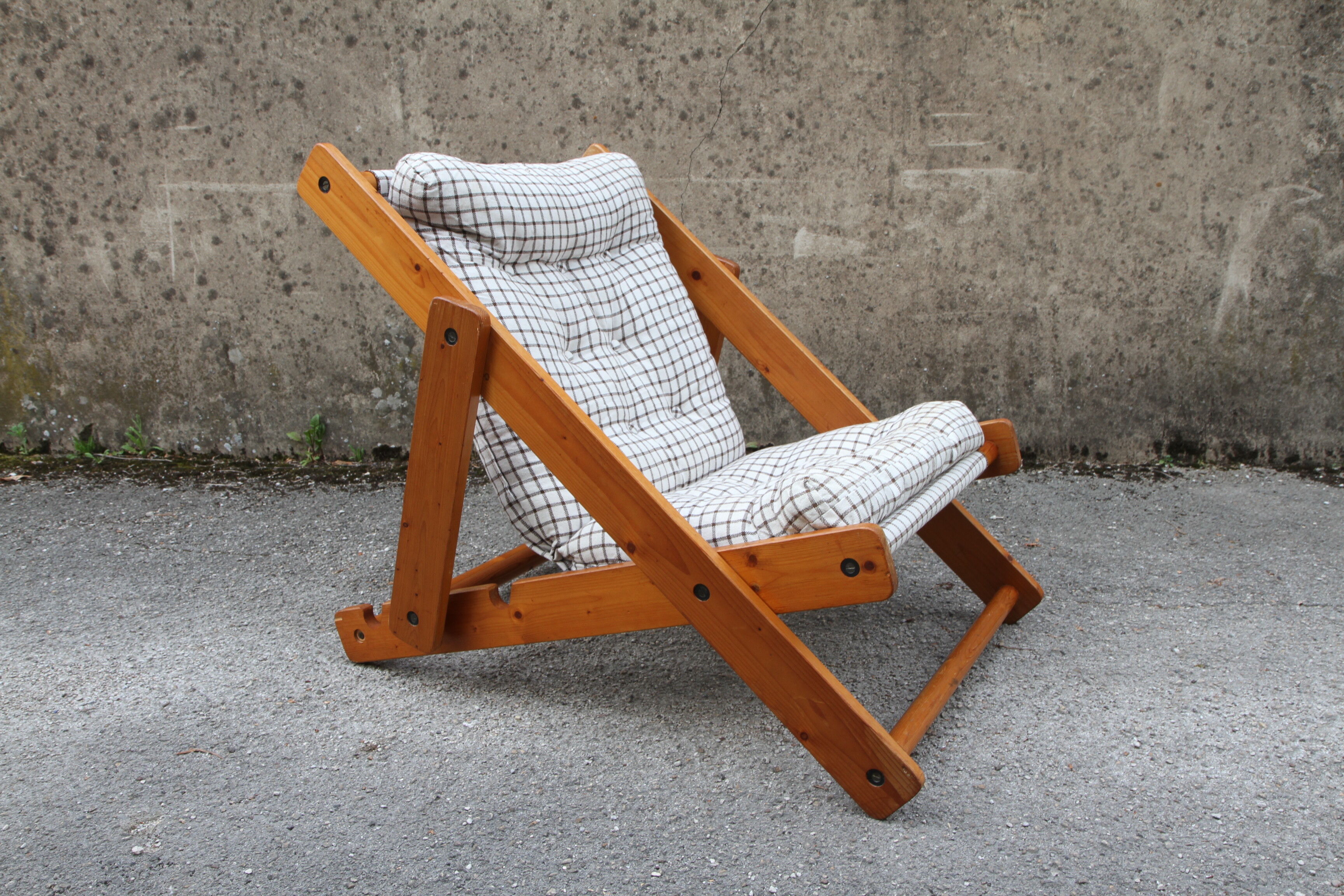Kontiki chairs by Gillis Lundgren from the 1970s