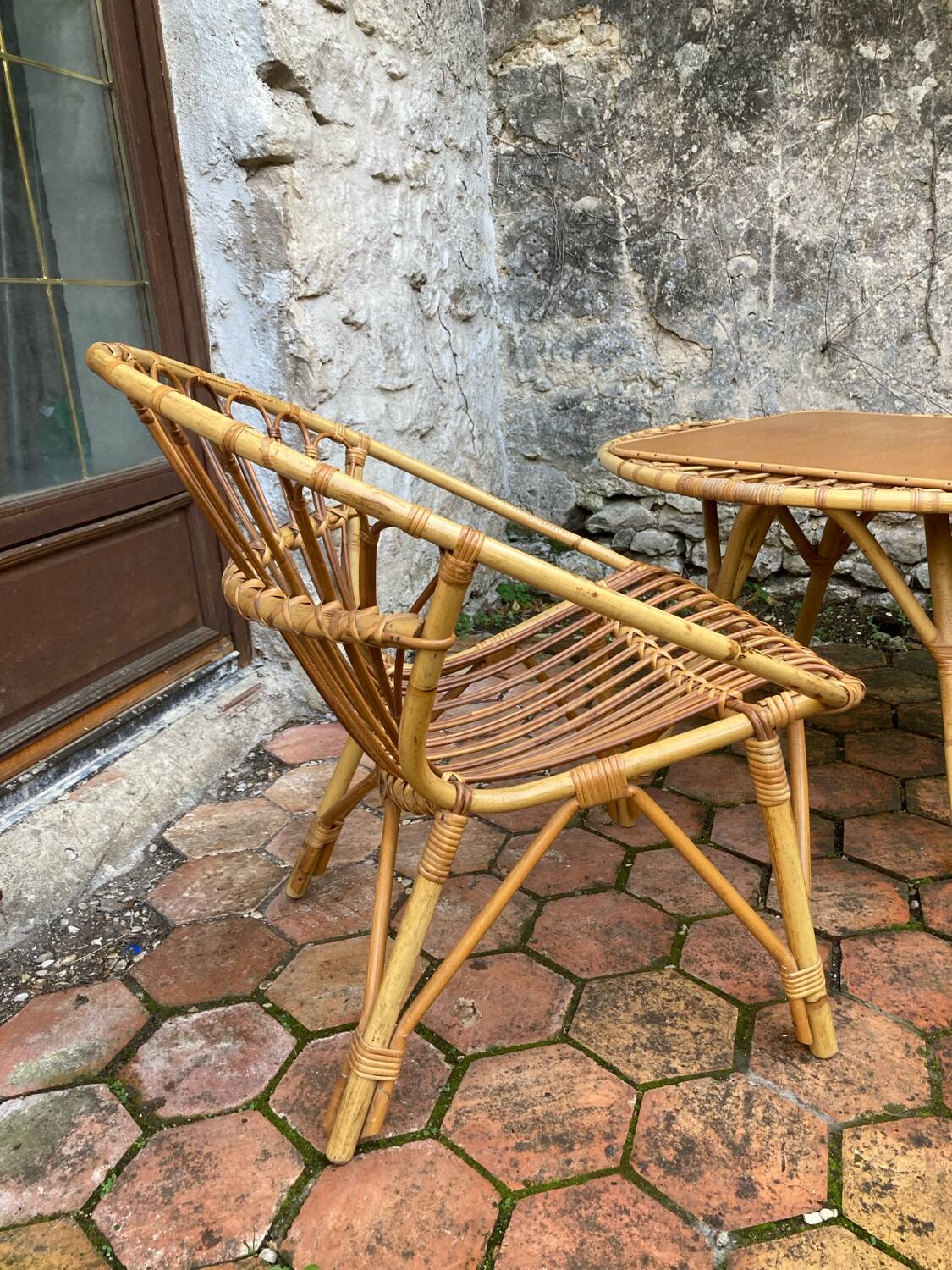 Vintage rattan lounge