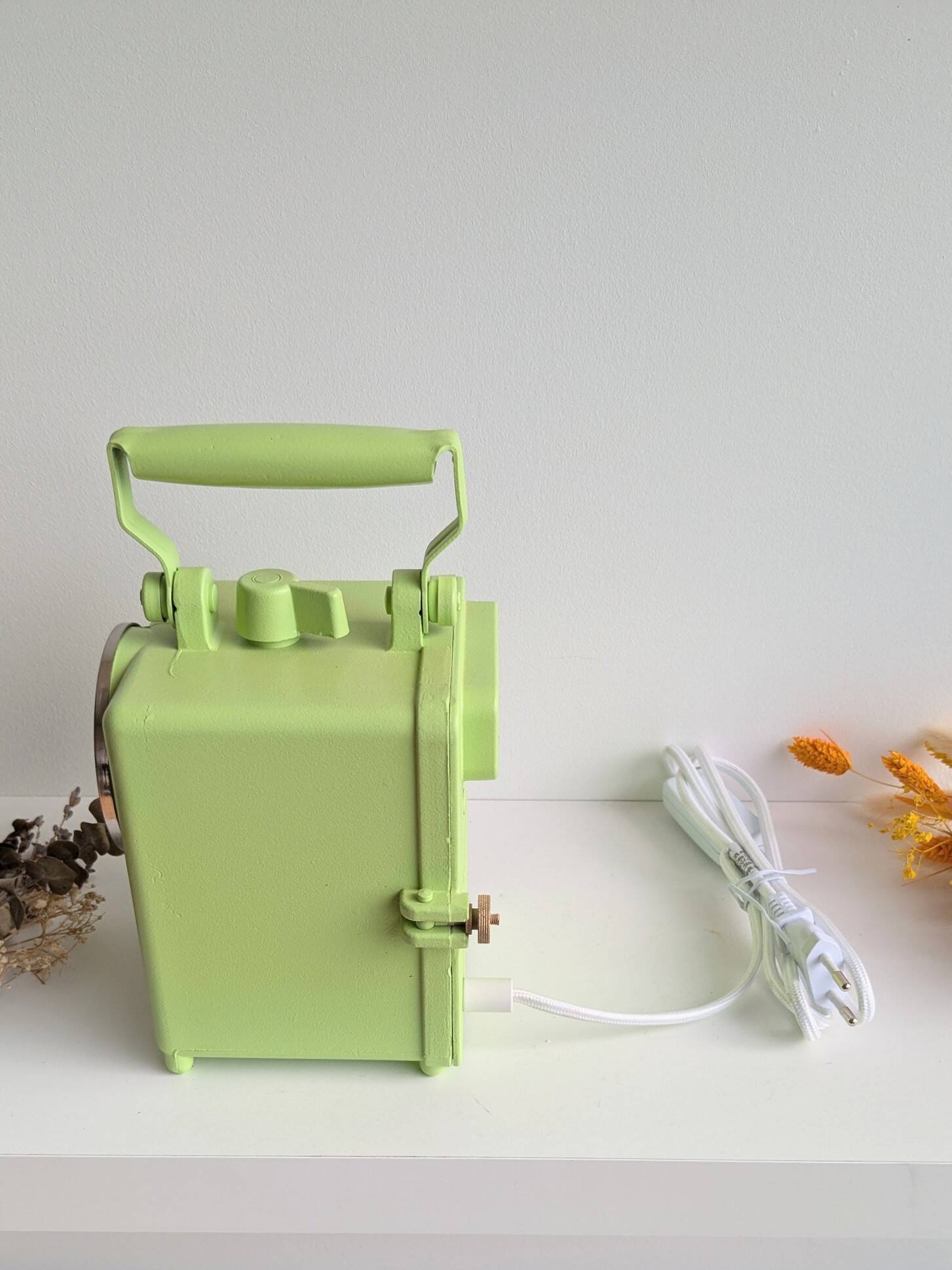 lampe d'ambiance Wonder vert pistache
