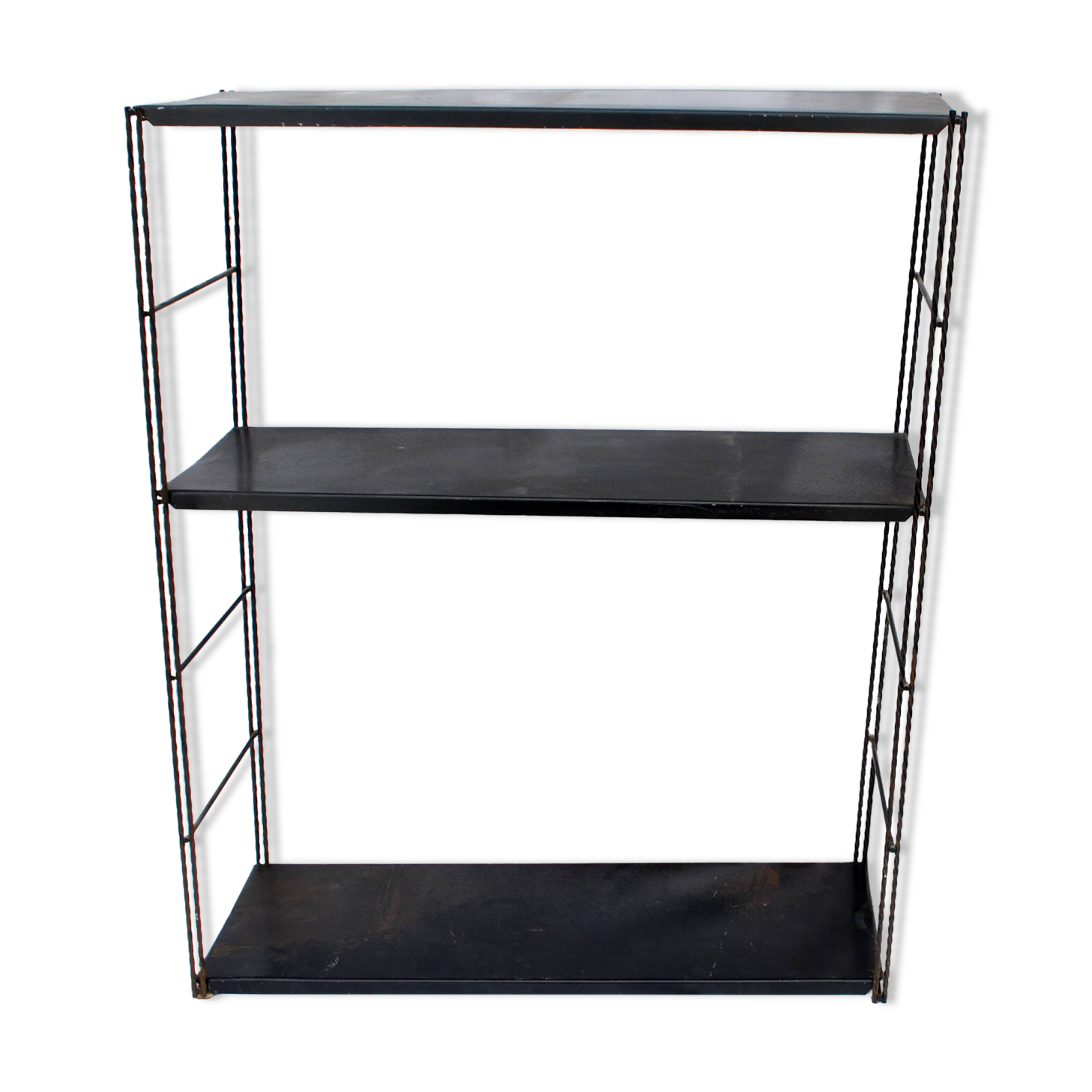 Etagère string moderniste modulable en fer forgé et tôle noir, 1950-1960