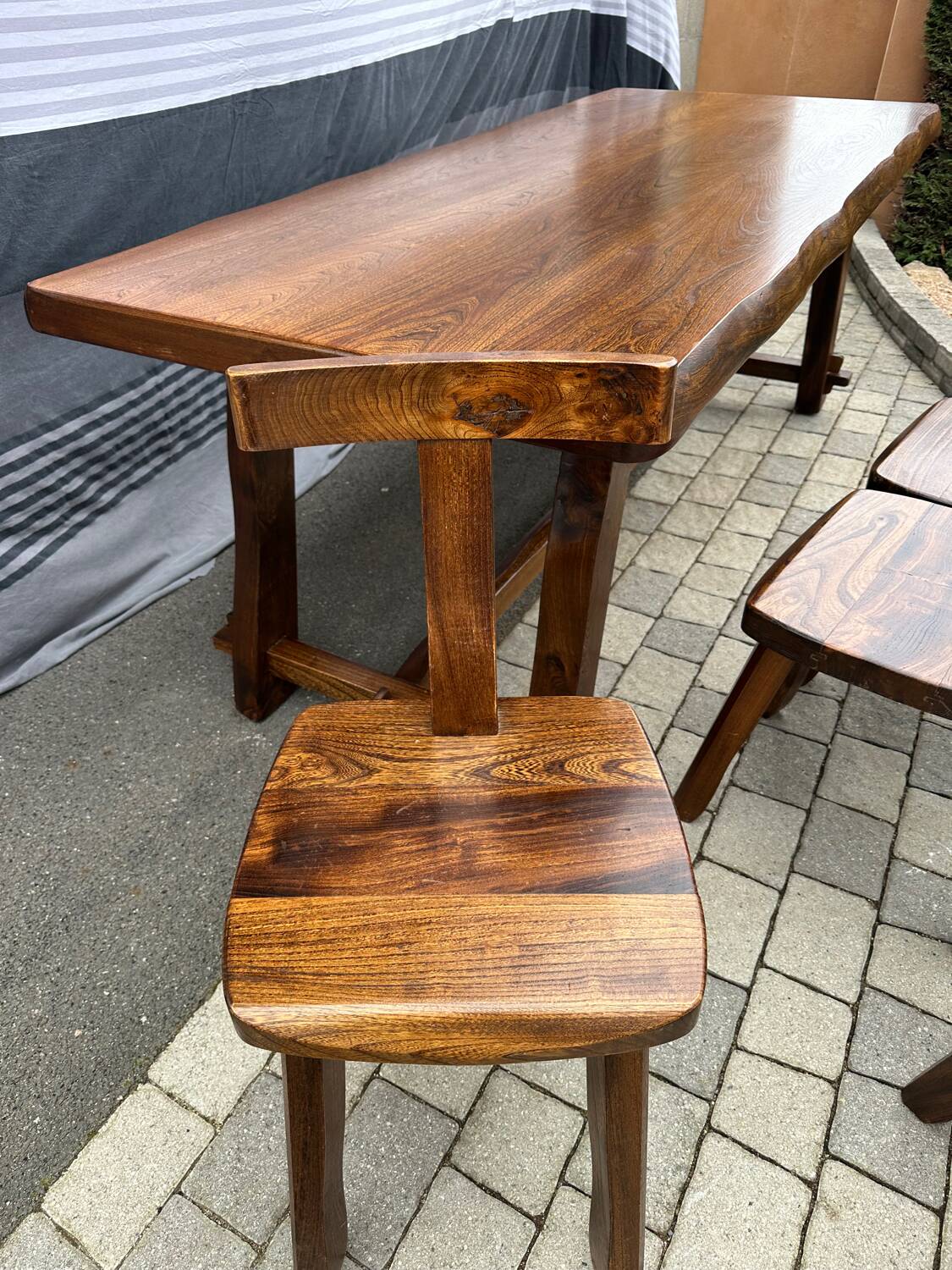 Aranjou table and chairs set 1980