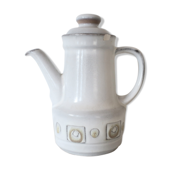 Decorated sandstone teapot