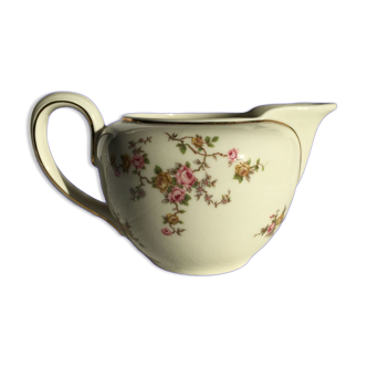 Porcelain creamer Haviland Bavaria.