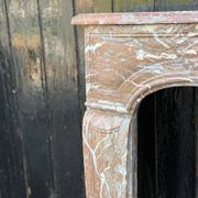 Louis XV fireplace in Rance marble from the 18th century