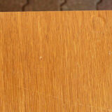 Expandable vintage table