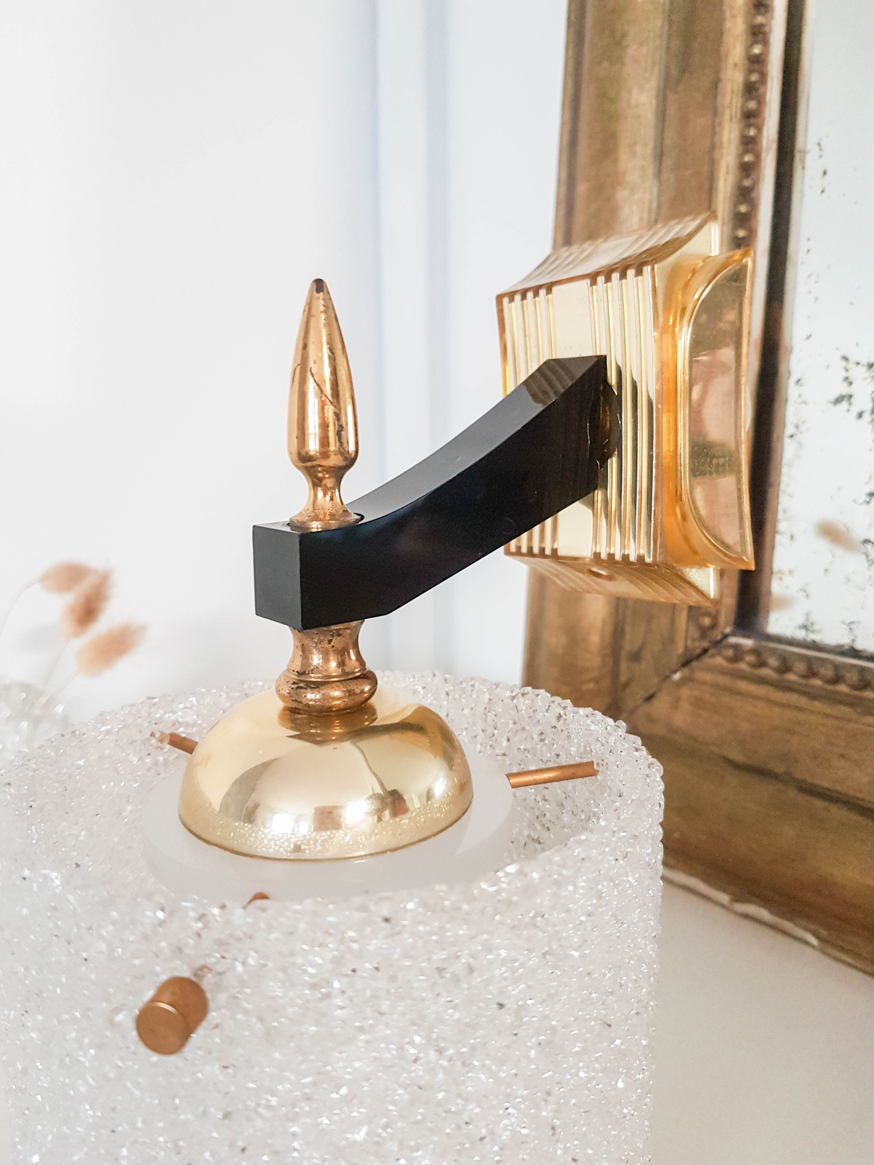 Wall sconce style vintage empire perspex granulated