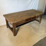 Table basse ancienne en bois brut, style campagne