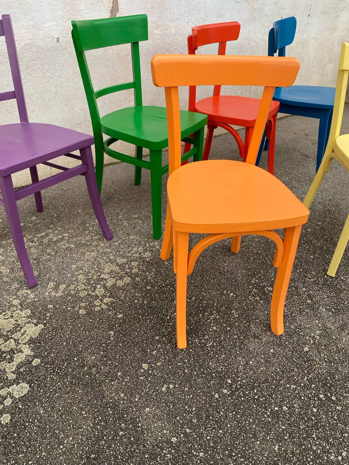 Set of 6 painted bistro chairs