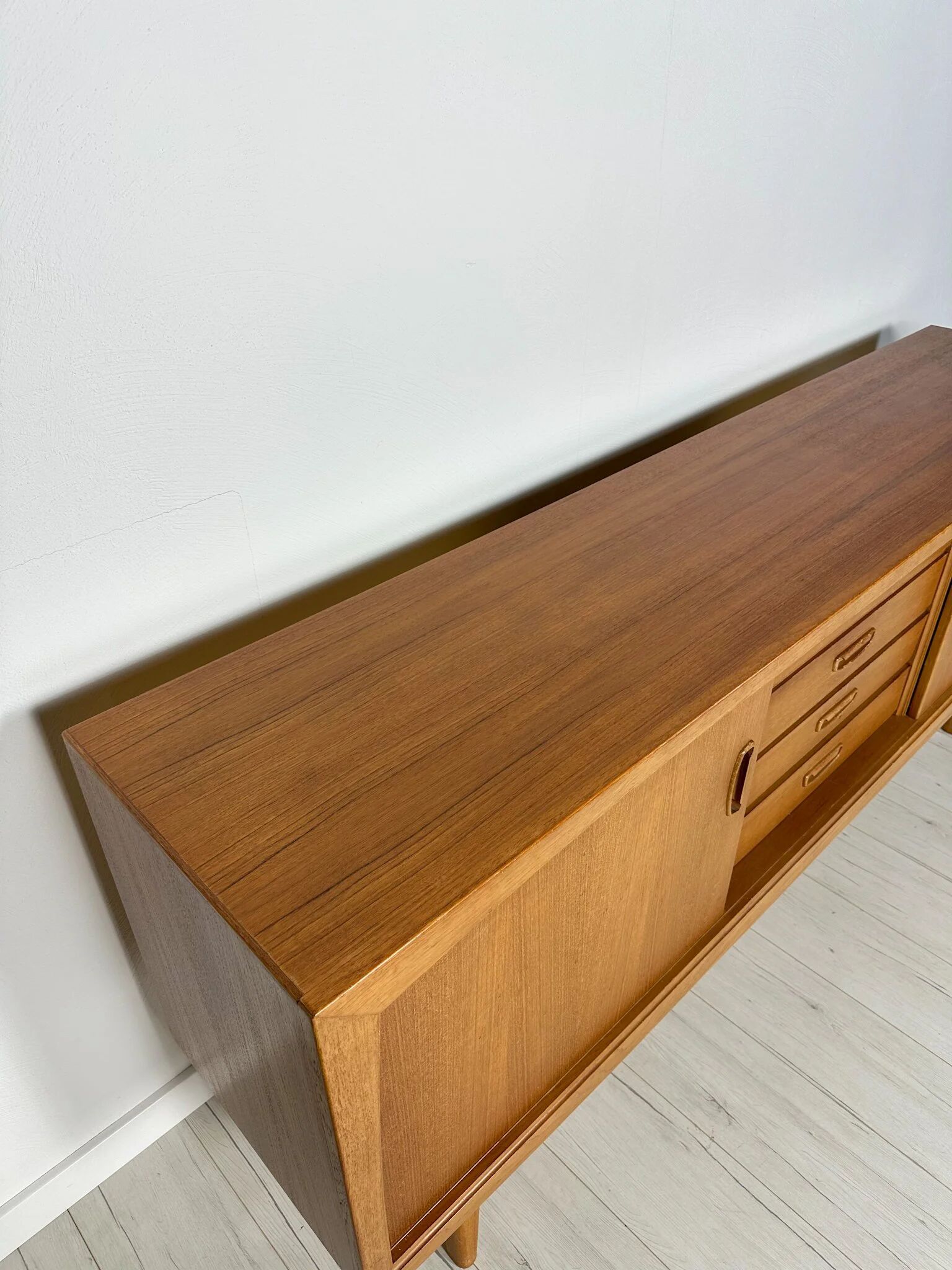 1960s Vintage Minimalistic Teak Sideboard by Bartels