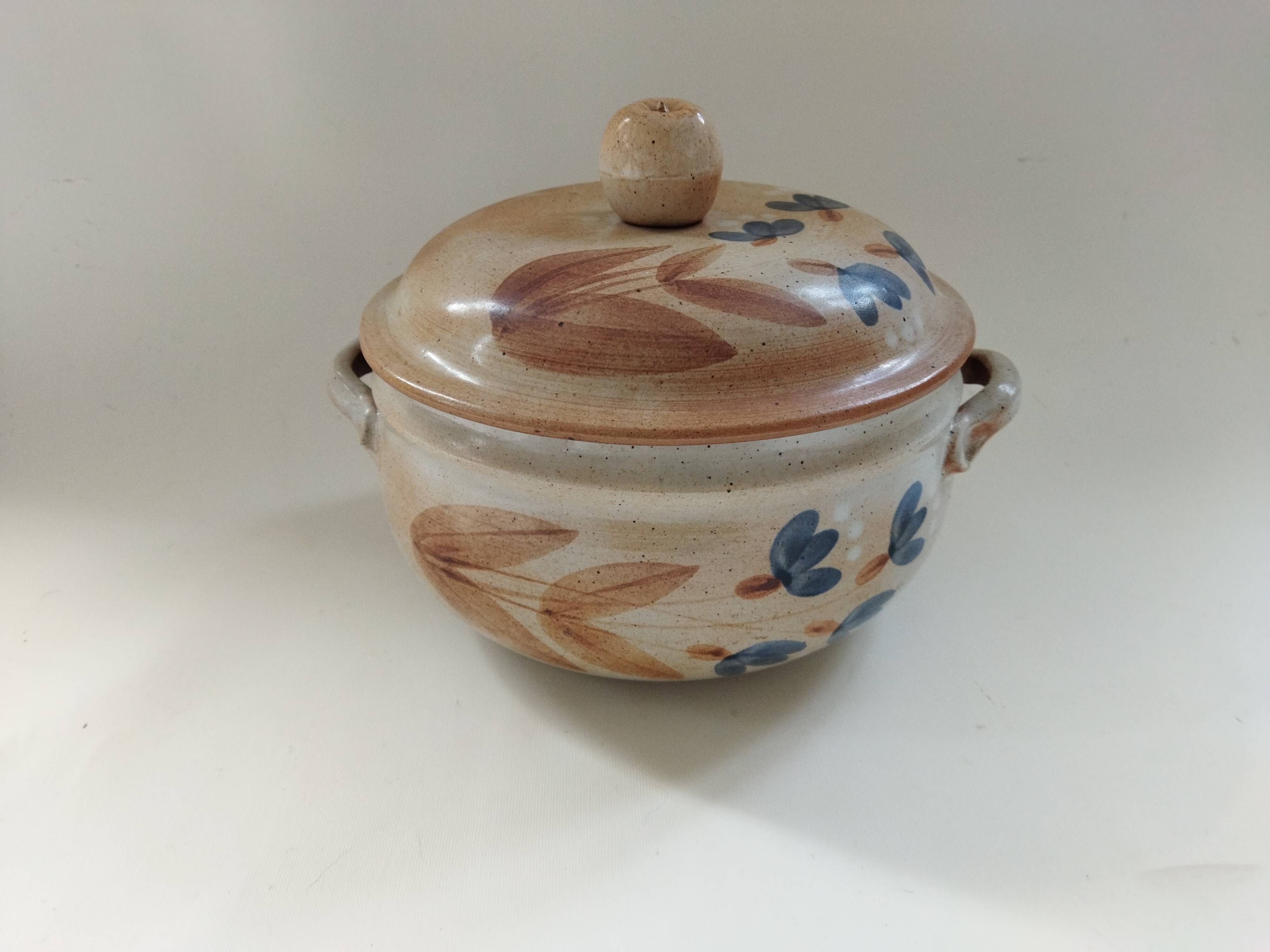 Marais stoneware vegetable bowl