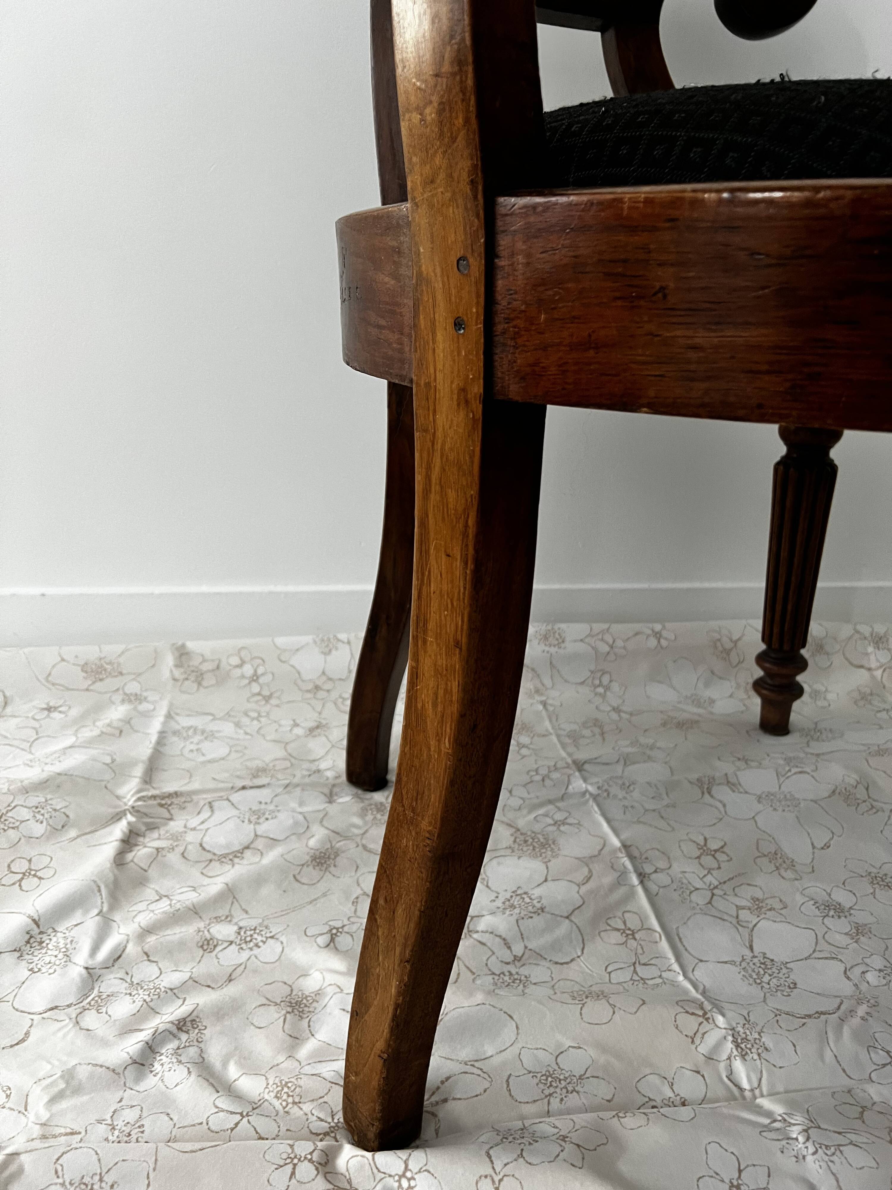 Restoration armchair in mahogany