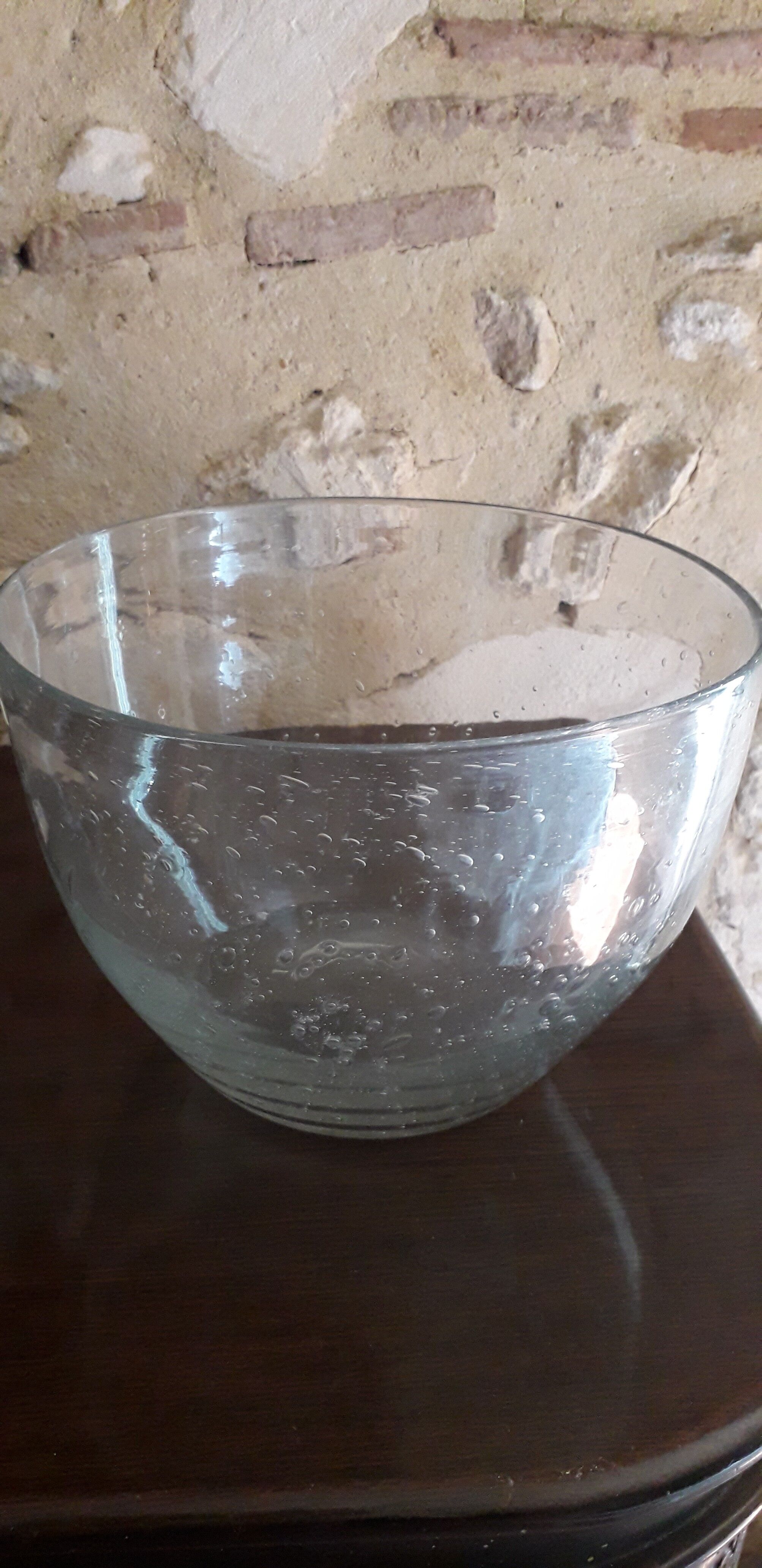 Saladier en verre soufflé bullé transparent