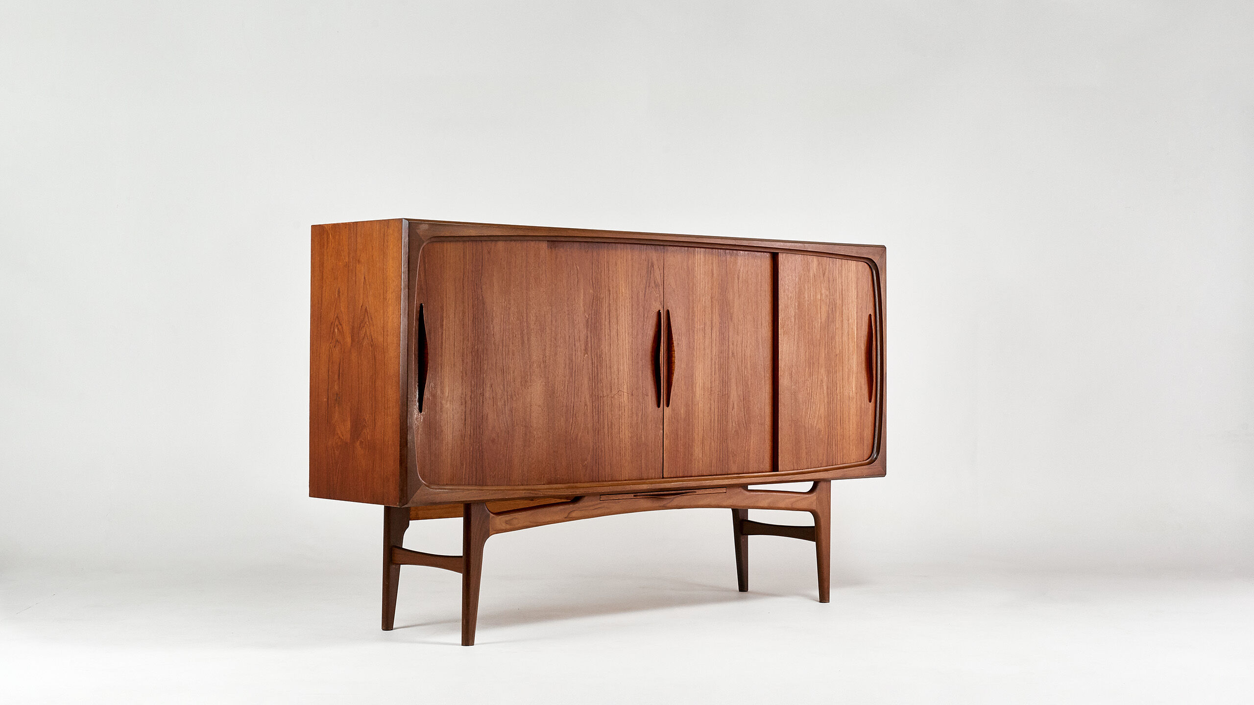 Mi-high teak sideboard, Jens Ærthøj Jensen & Tage Molholm, Denmark, 1960