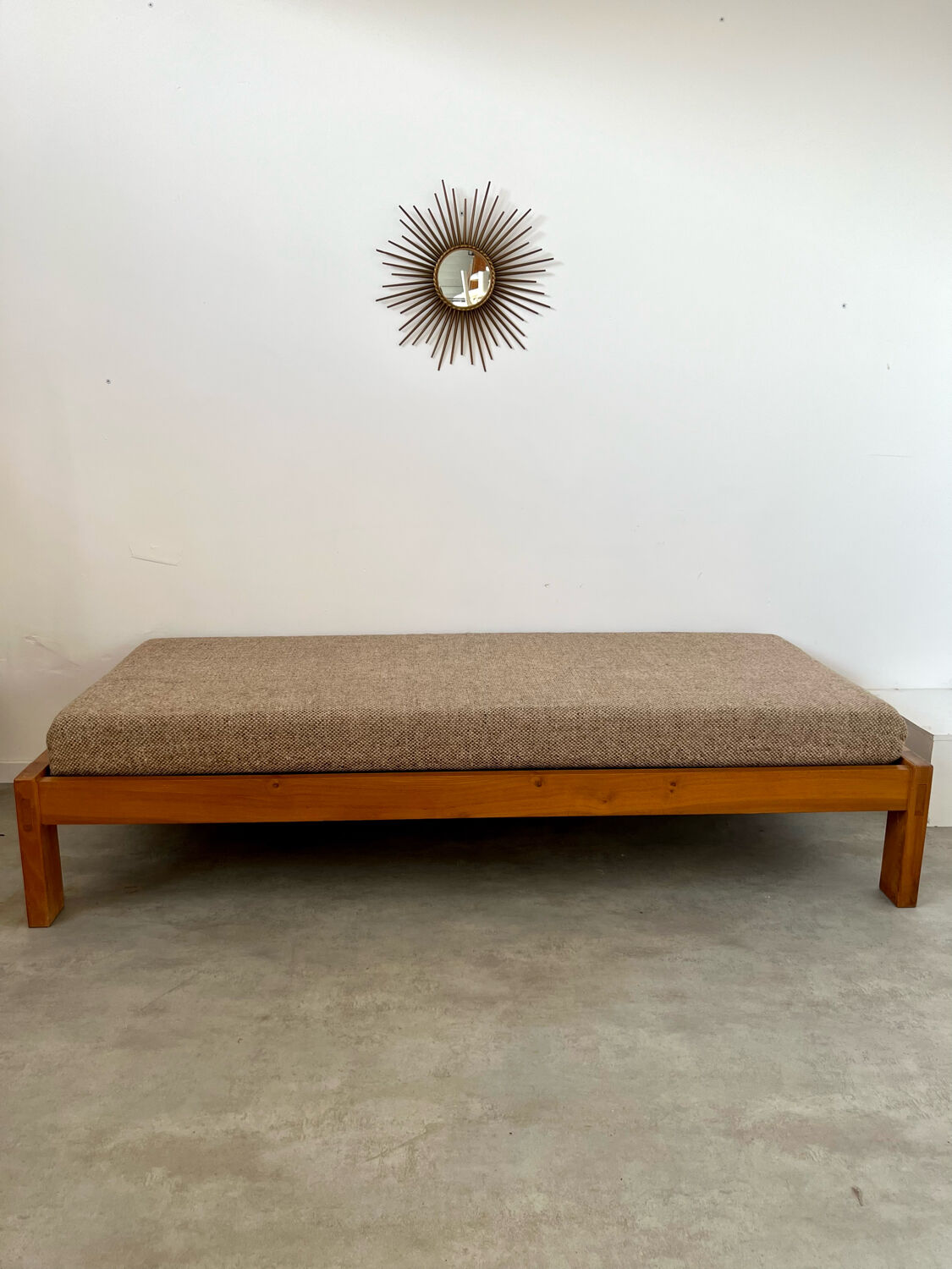Wooden sofa design Regain France vintage 60s