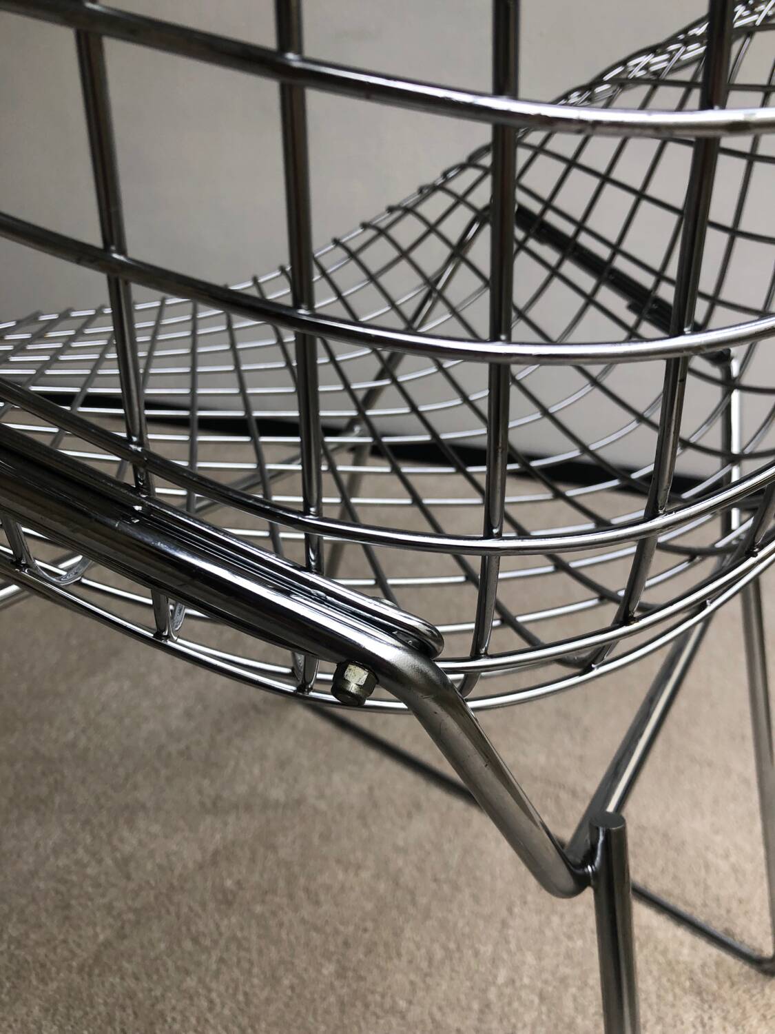 Diamond armchair by Harry Bertoia for Knoll