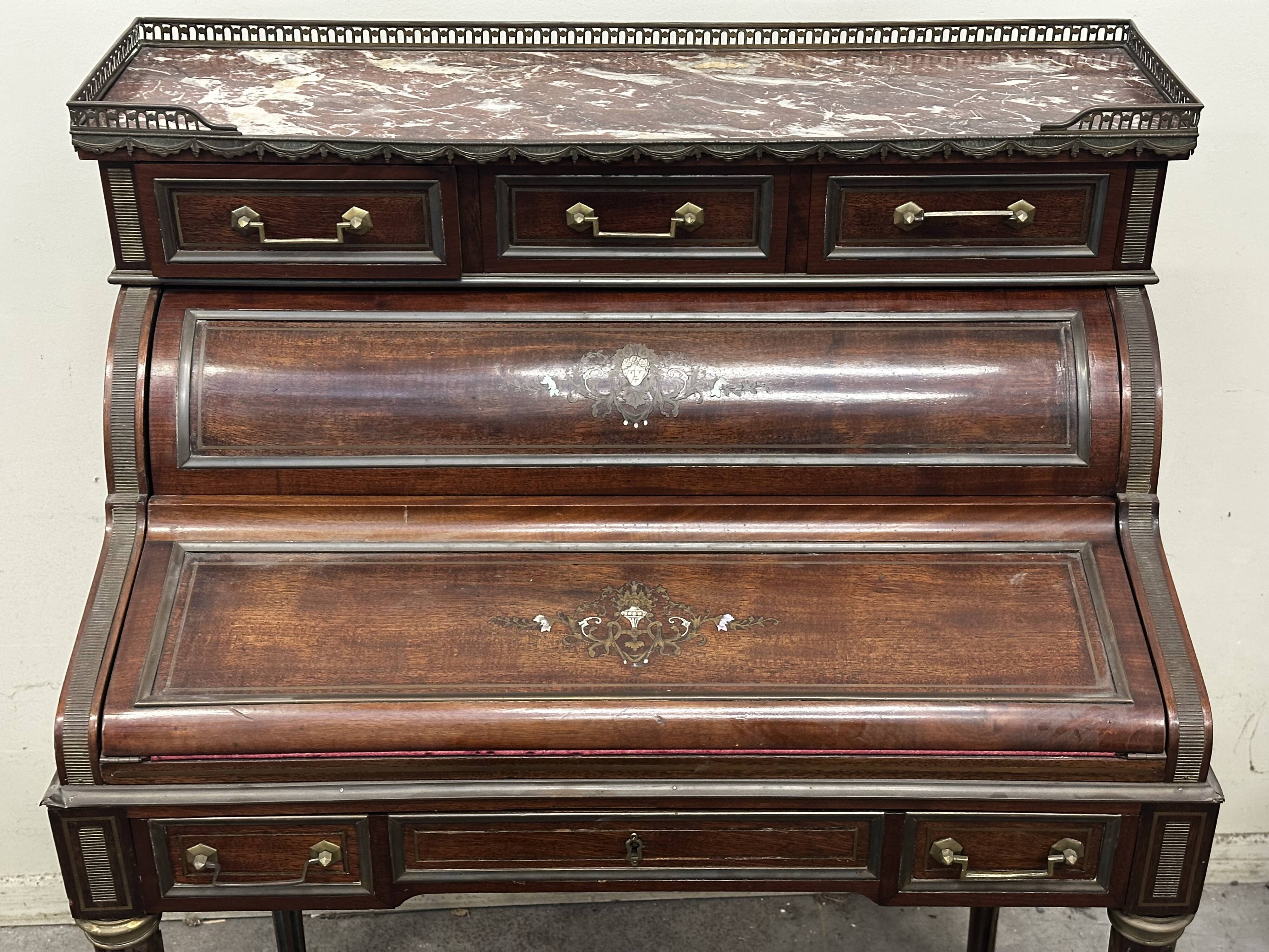 Secretary - Bonheur du Jour with pearly Louis XVI style system