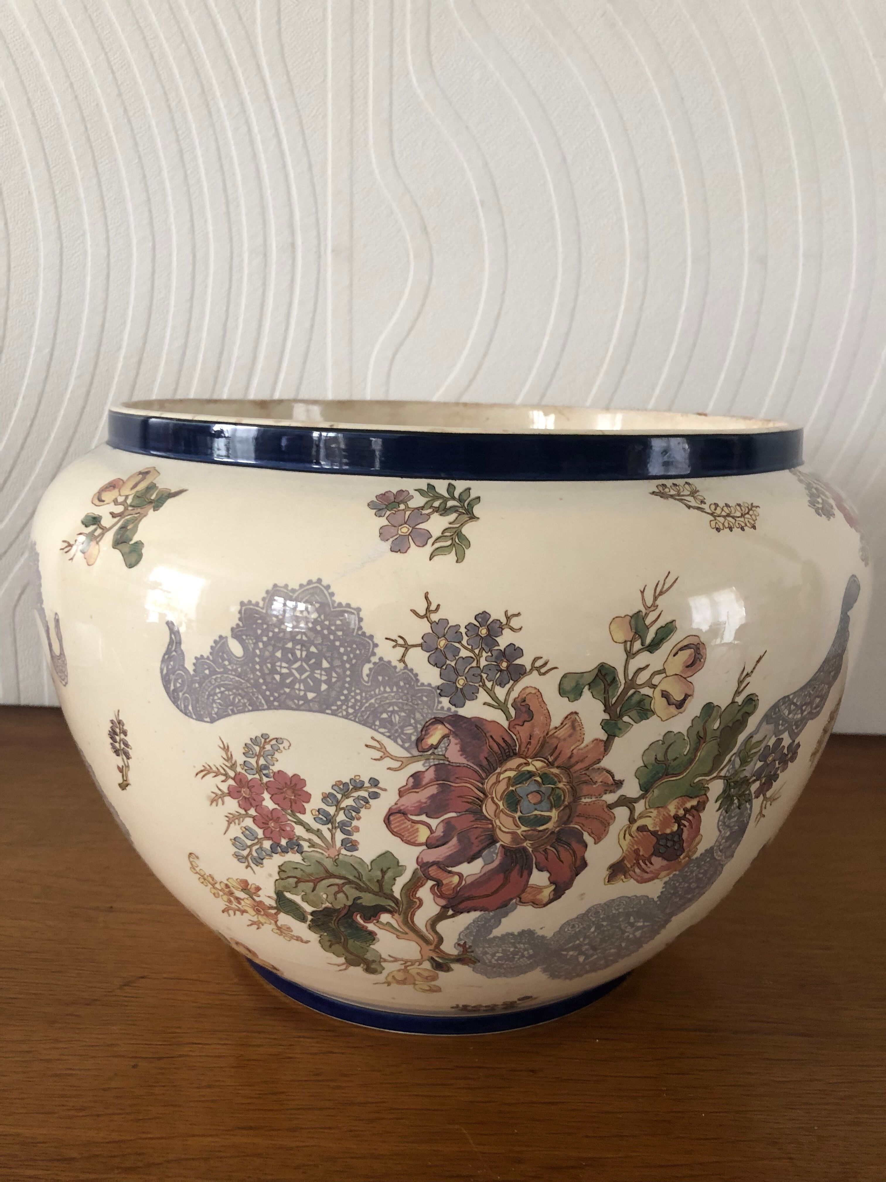 Faience pot lavallière sarreguemines floral motifs