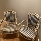 2 fauteuils style Louis XVI