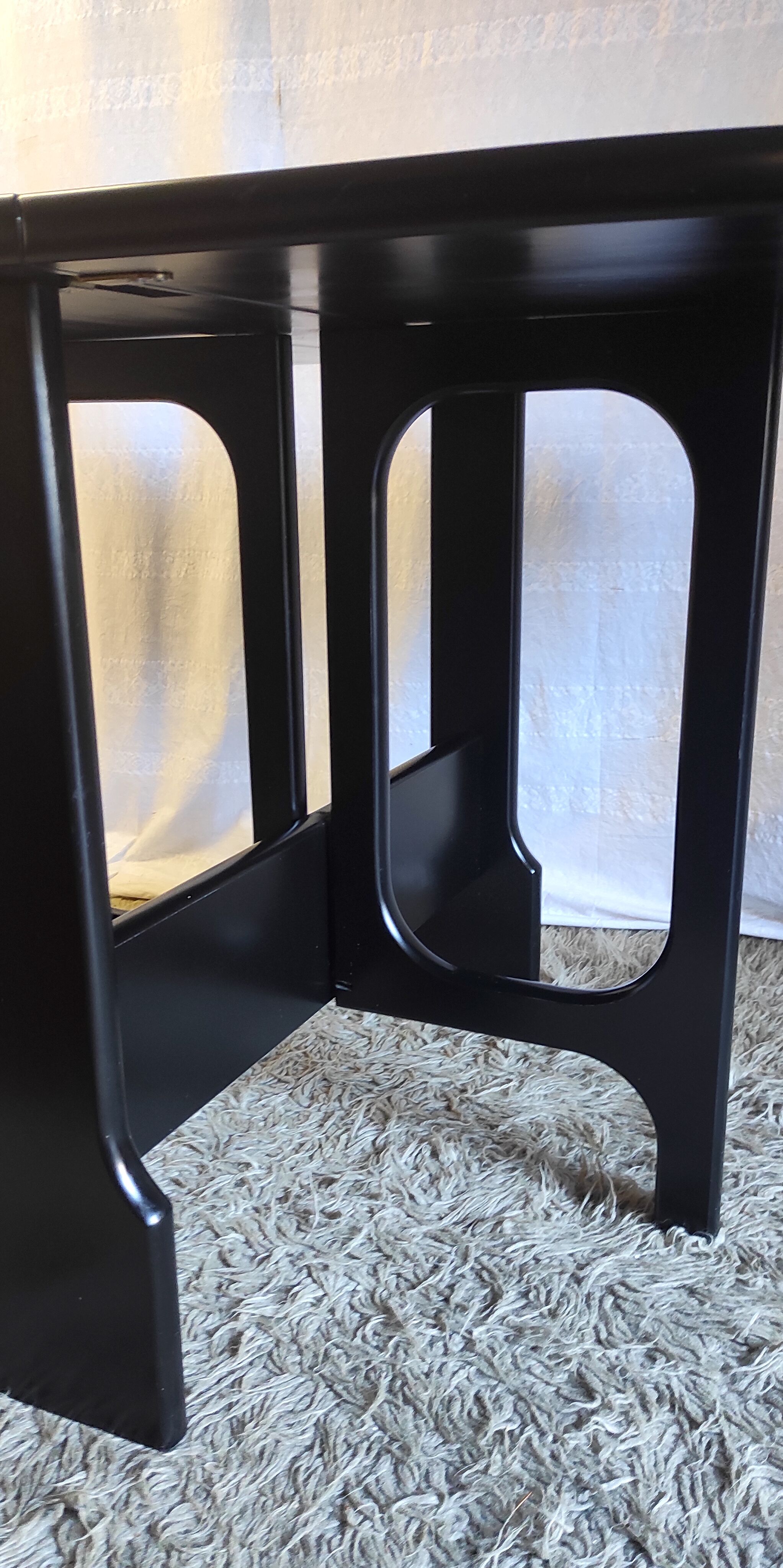 Folding dining table 6 people – 80s