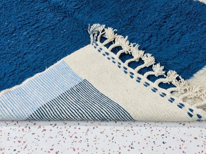 Handmade Beni Ouraine rug, size 150 x 250 cm