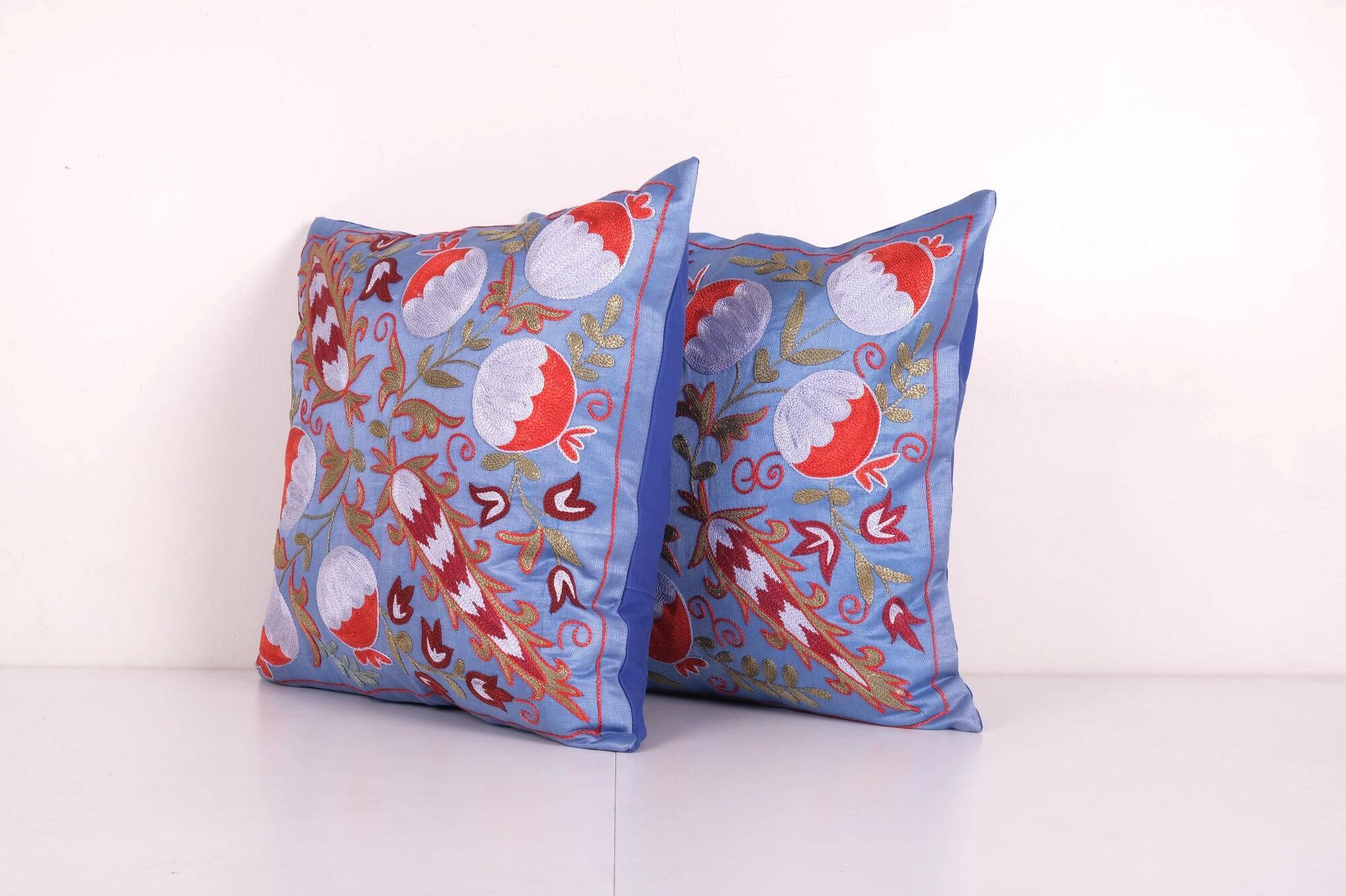 Set of 2 vintage embroidered cushion covers 48x48 cm