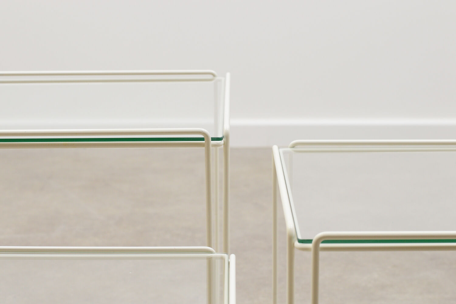White Isocele nesting tables by Max Sauze France, 70