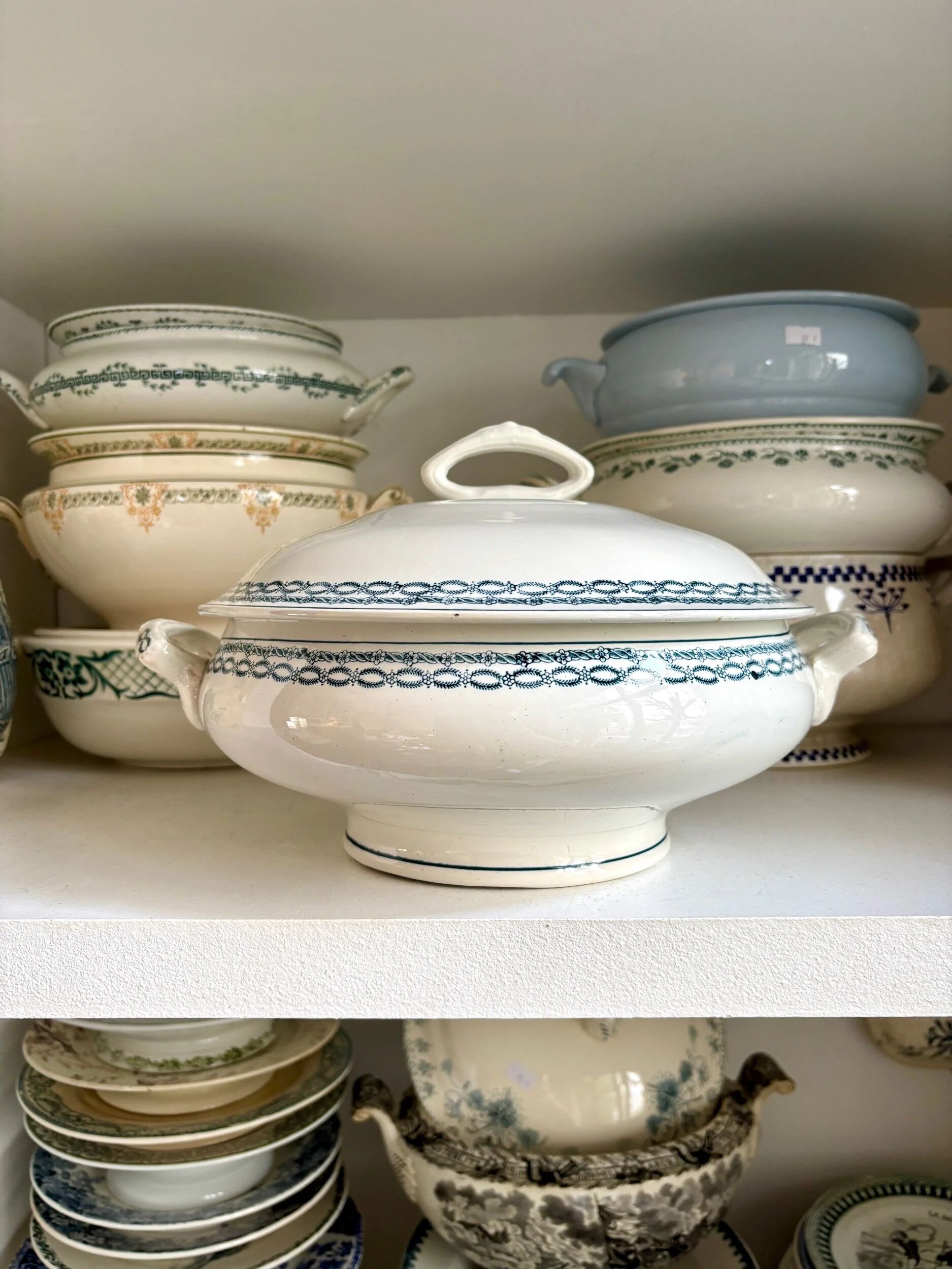 St Amand soup tureen in blue ironstone.