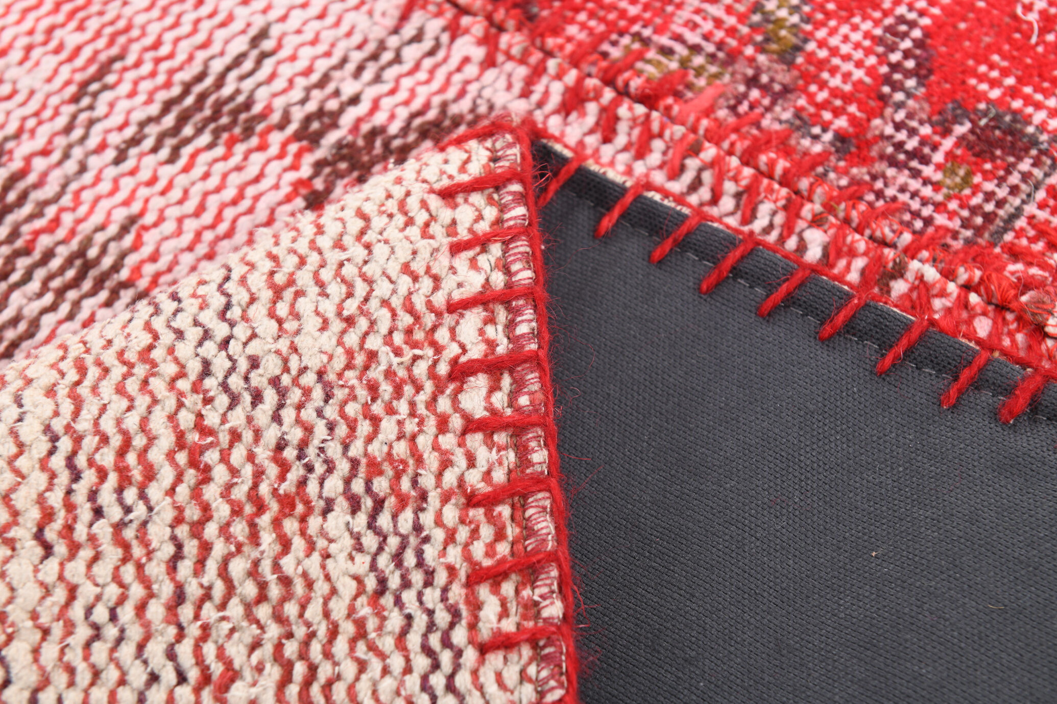 Tapis patchwork vintage en laine faite à la main 245x168cm