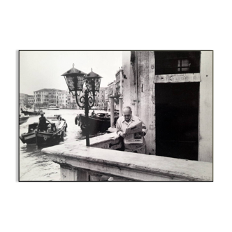 Photograph signed Serge Assier – Behind the scenes in Venice – Limited edition
