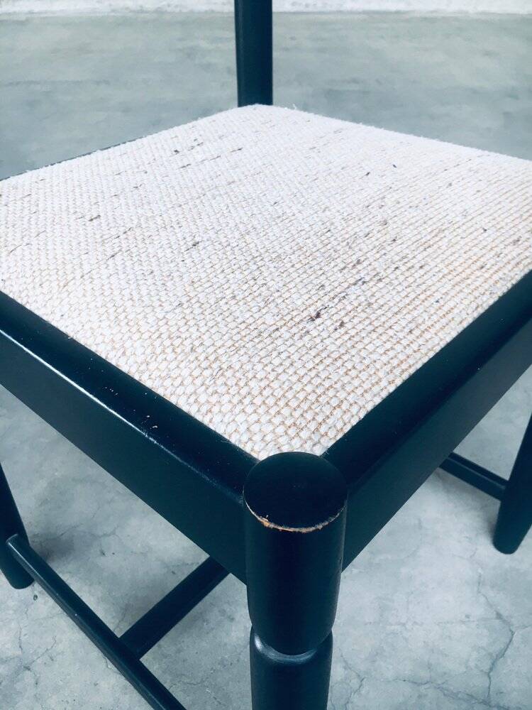 Italian design dining chair from the 1960s, set of 4.