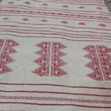 Hand-woven beige and red carpet 67x123cm