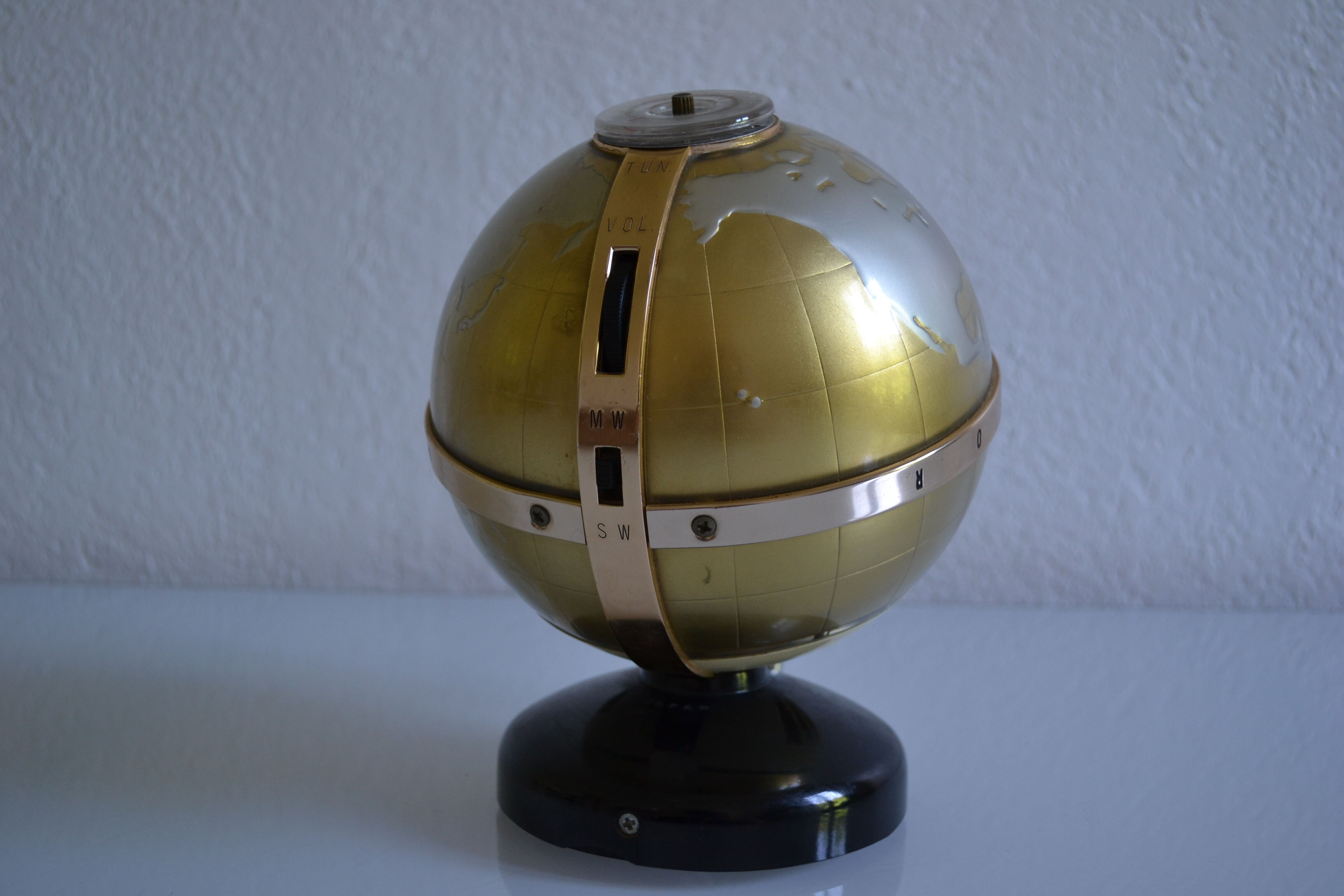 Radio vintage globe terrestre 60's