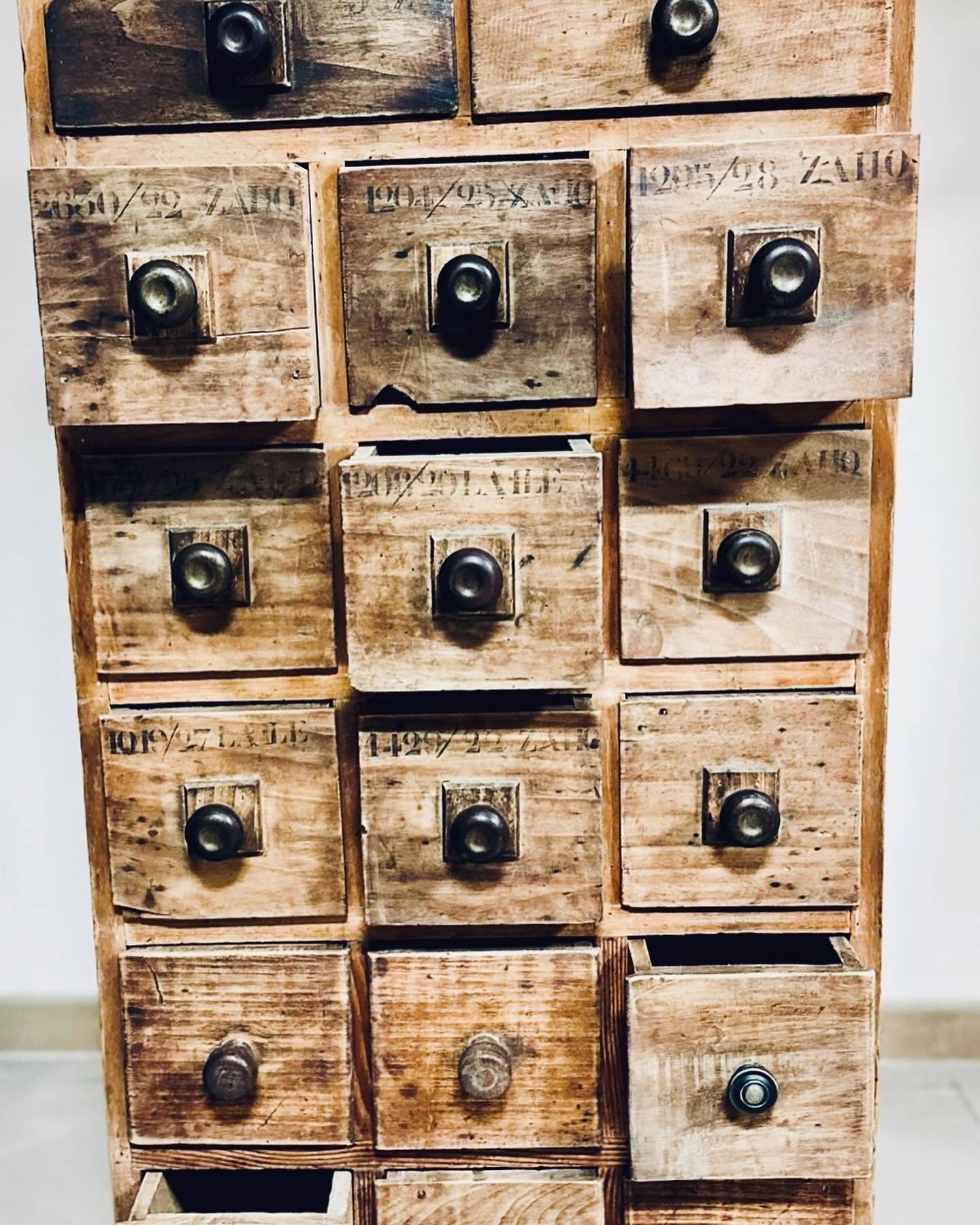 Apothecary cabinet with 20 drawers