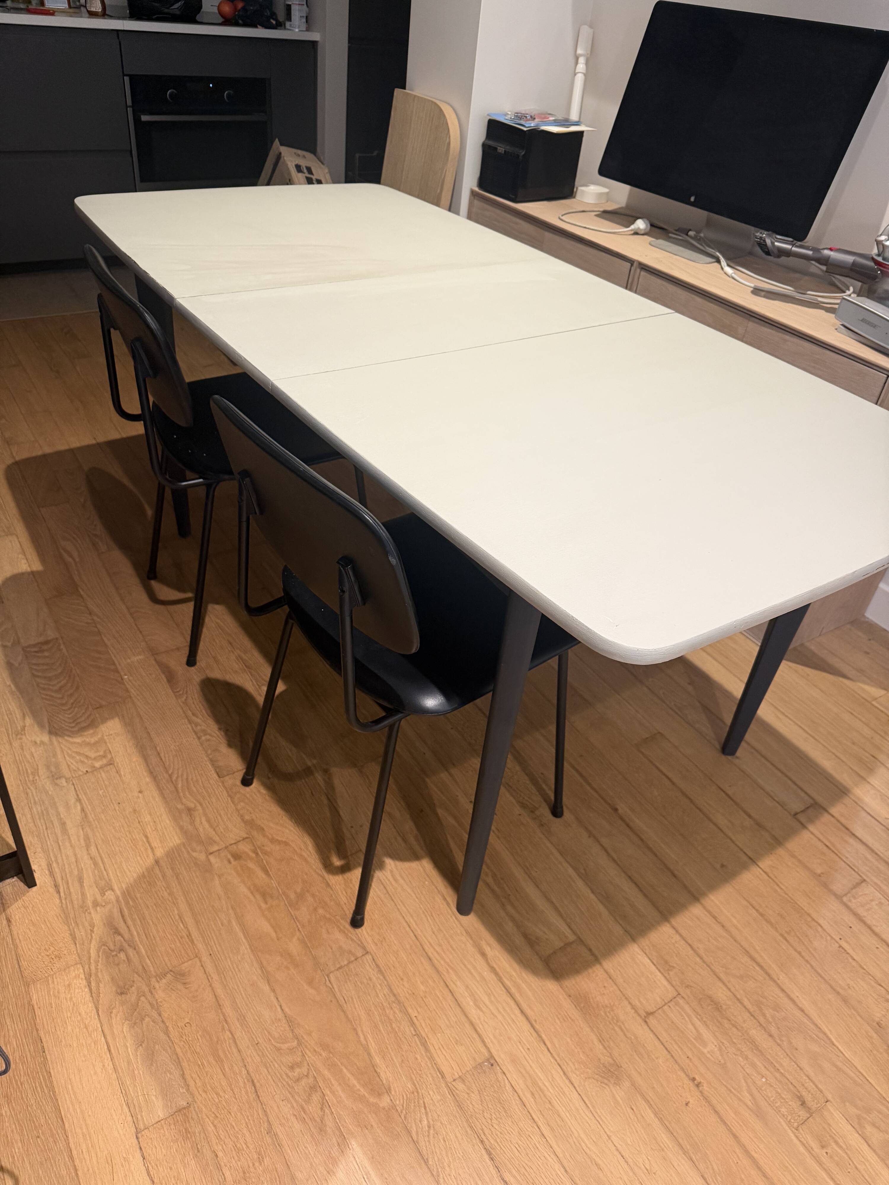 extendable table 1950s Danish design