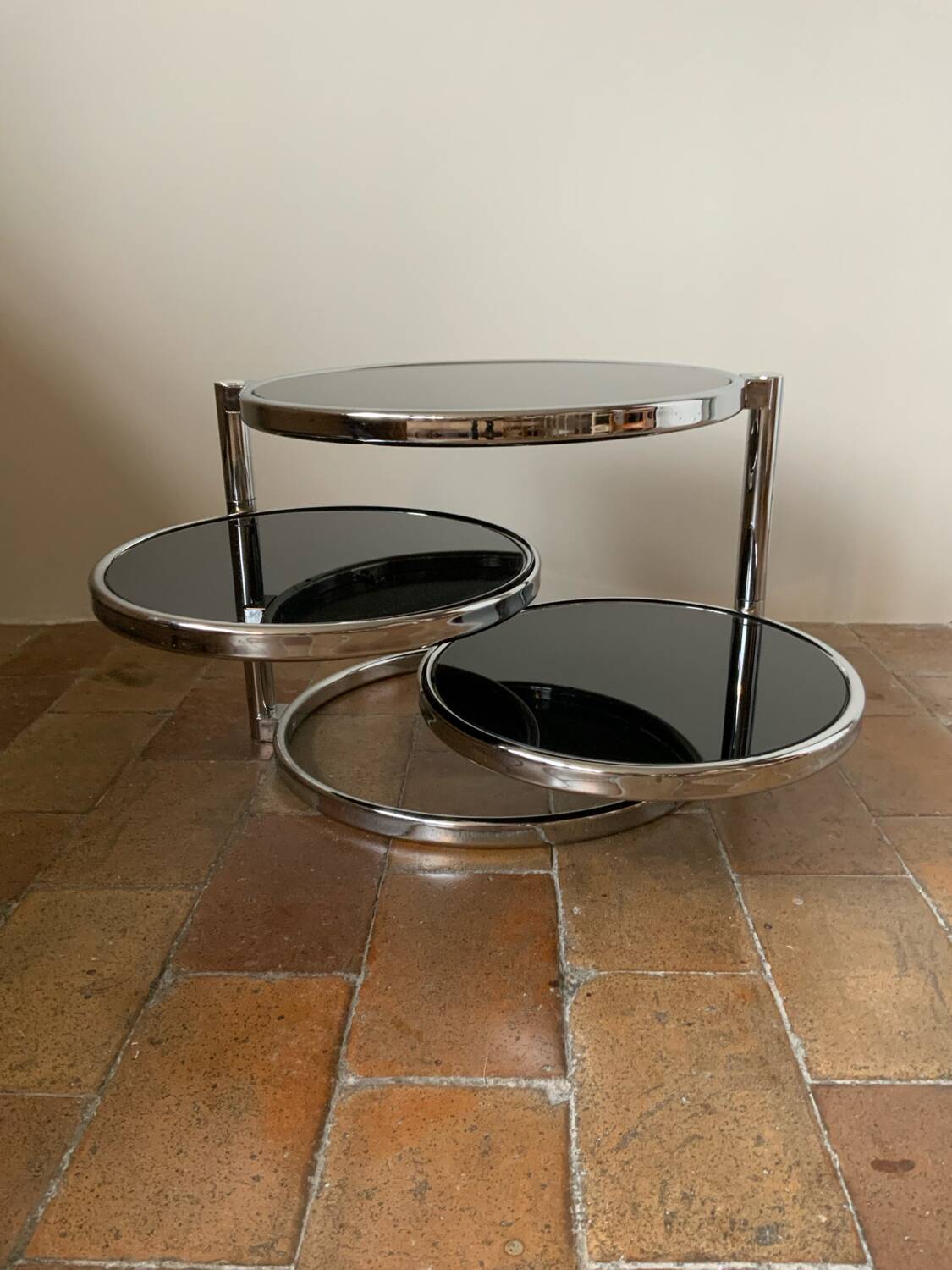 70' round coffee table