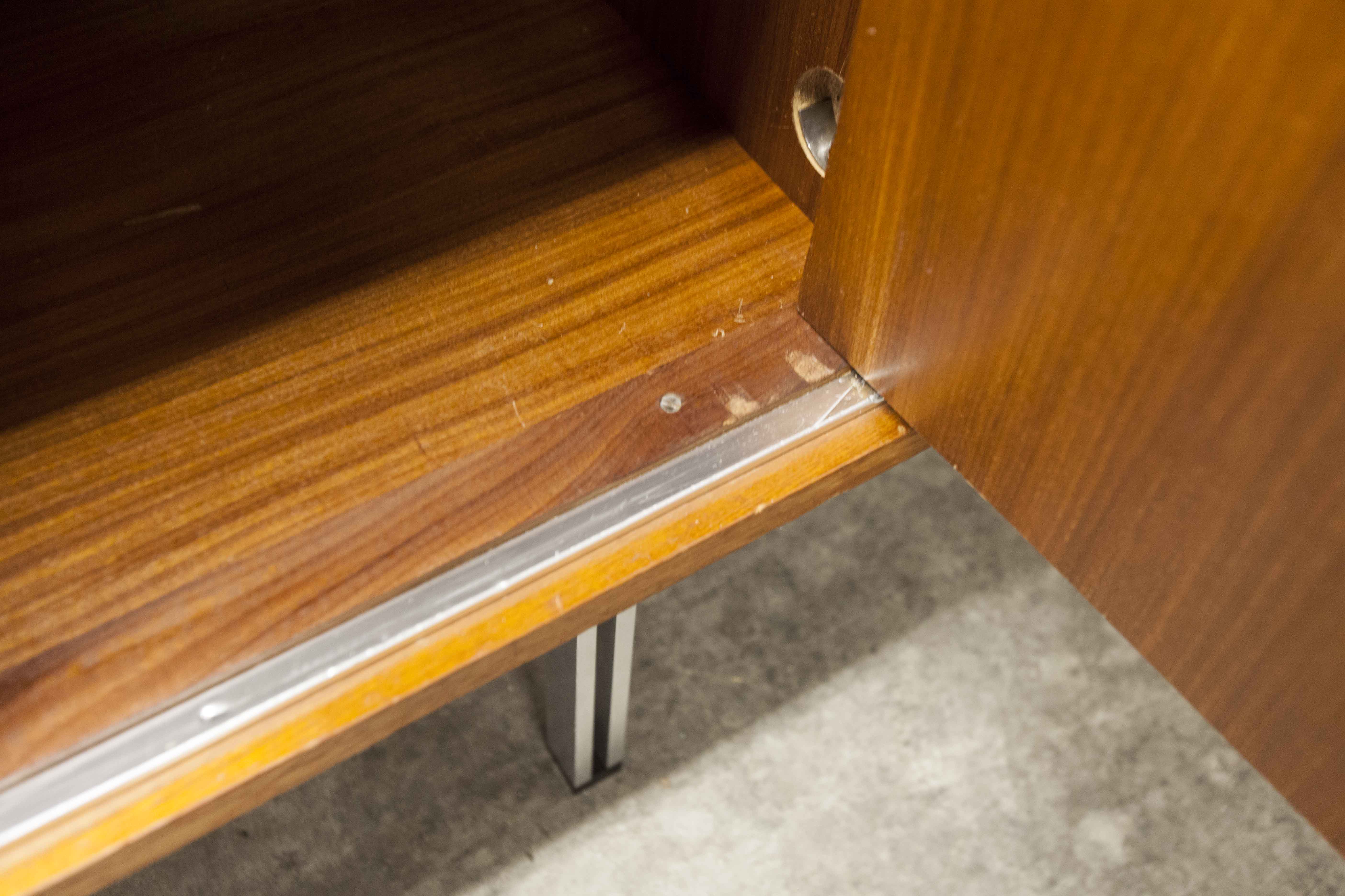 Wardrobe 1970 teak 4 doors half wardrobe half shelf 182 cm
