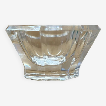 Vintage glass salt shaker (1)