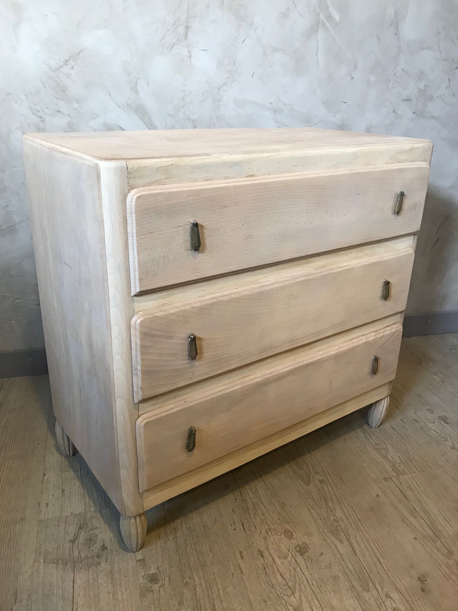 Art Deco style chest of drawers
