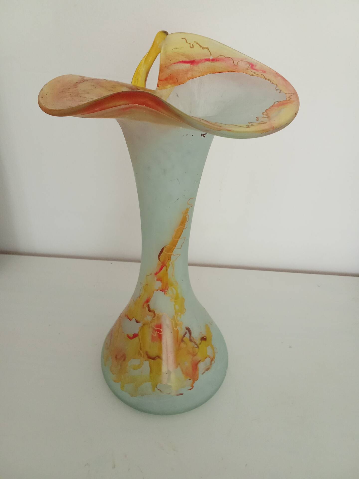 Vase en pâte de verre
